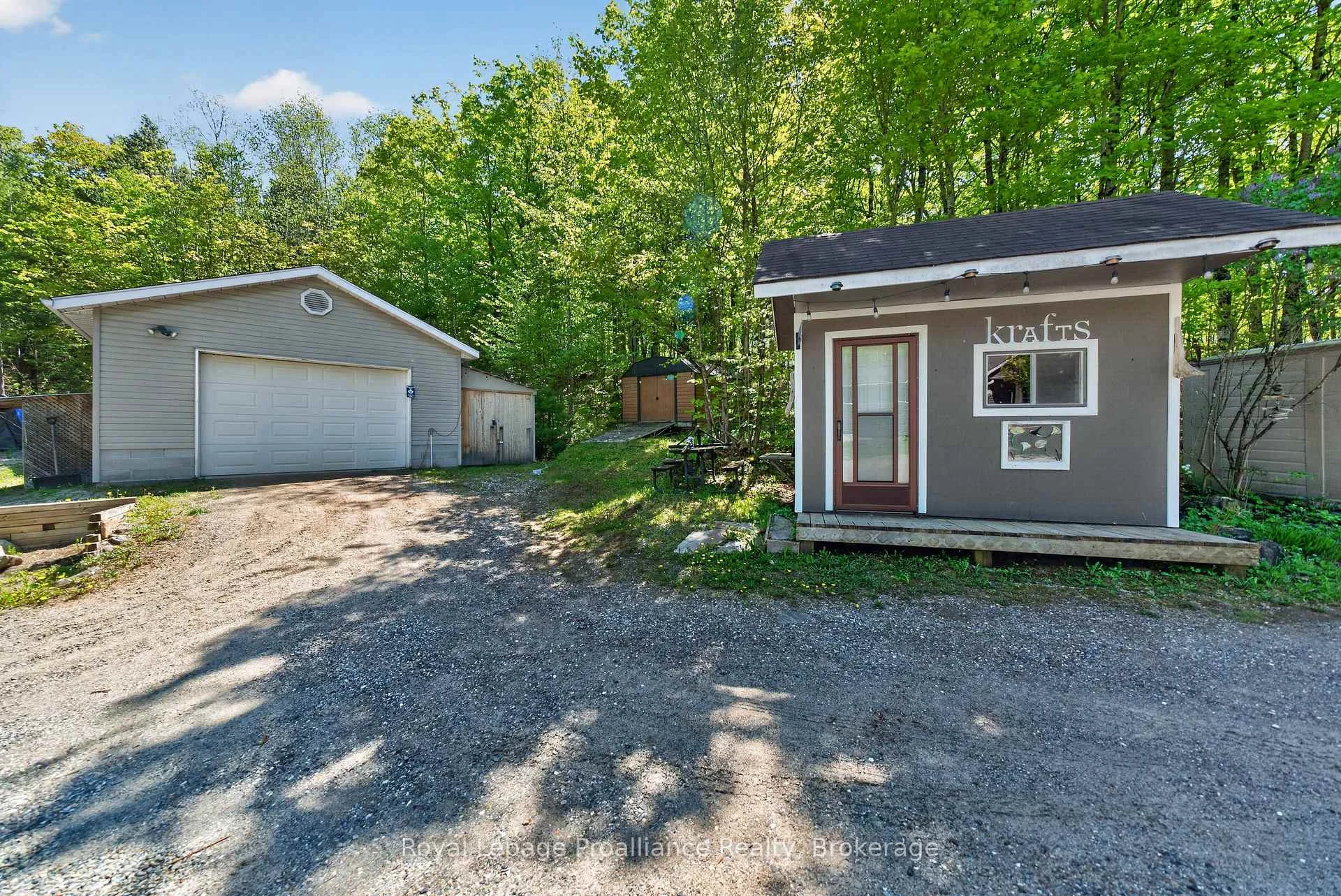 Photo 9 of 1084C Ridge Lane, Frontenac, Frontenac North — HOMEH