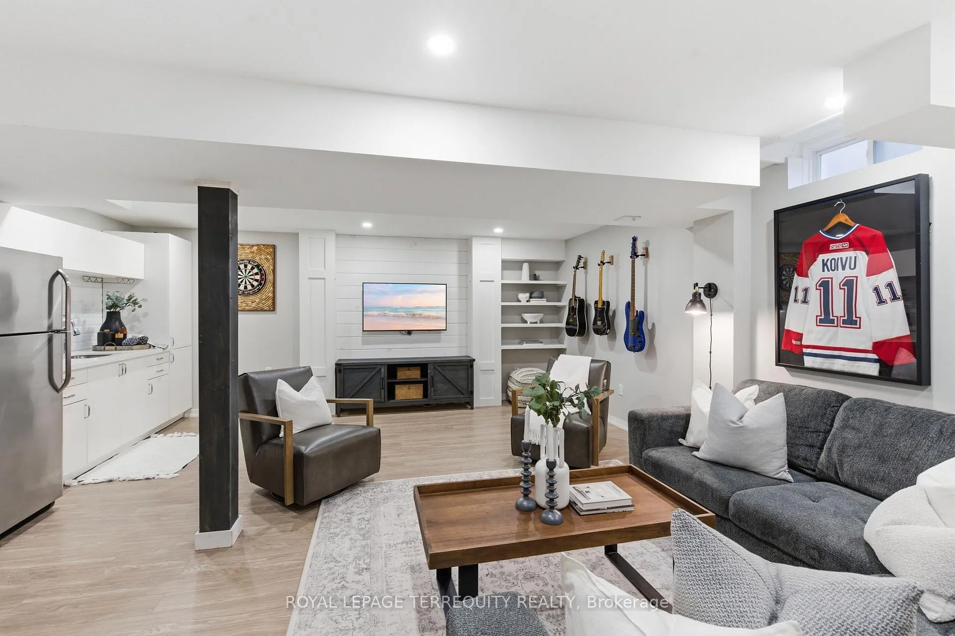 Photo 30 of 119 Argent Street, Clarington, Bowmanville — HOMEH