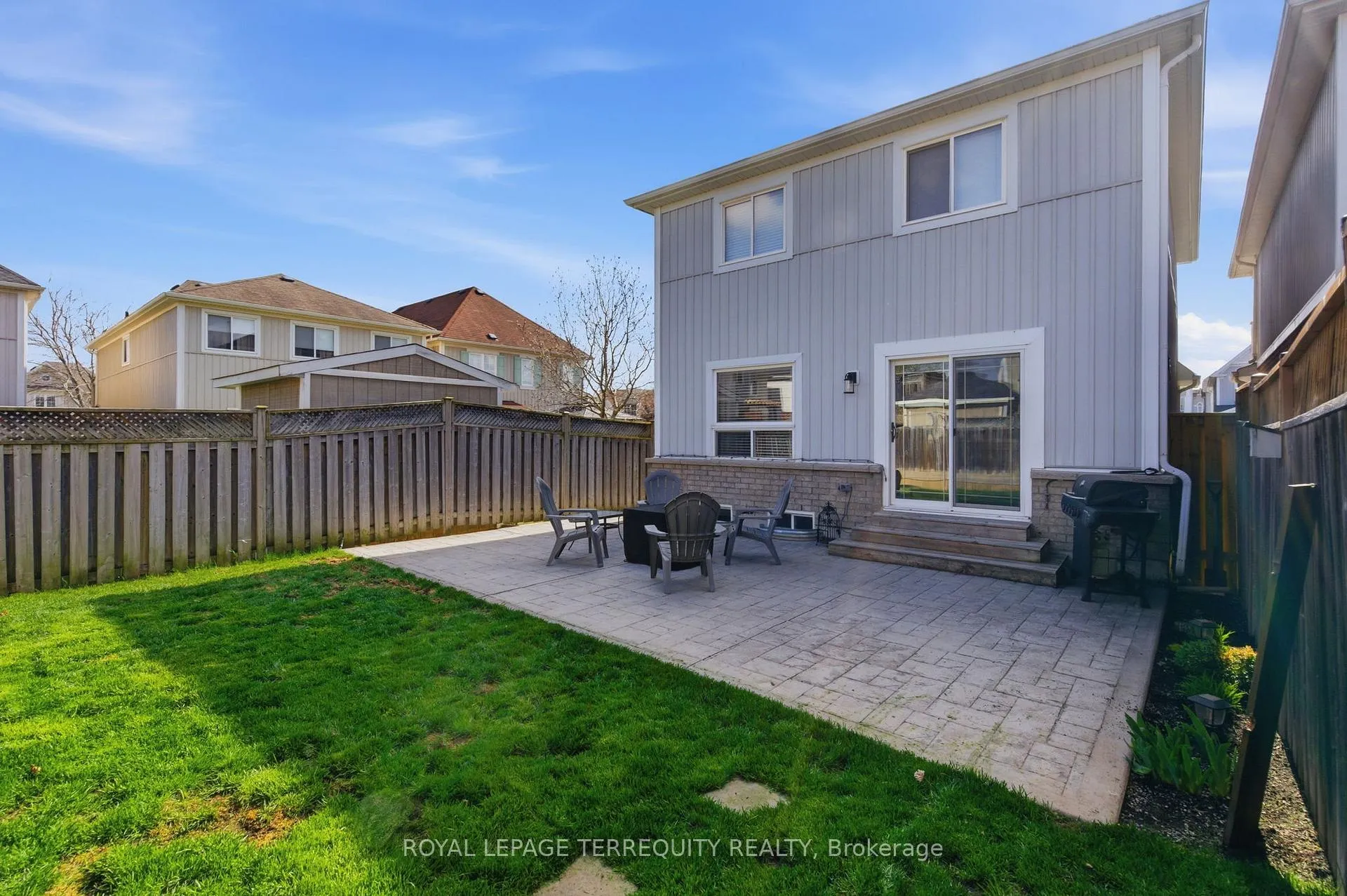 Photo 36 of 119 Argent Street, Clarington, Bowmanville — HOMEH