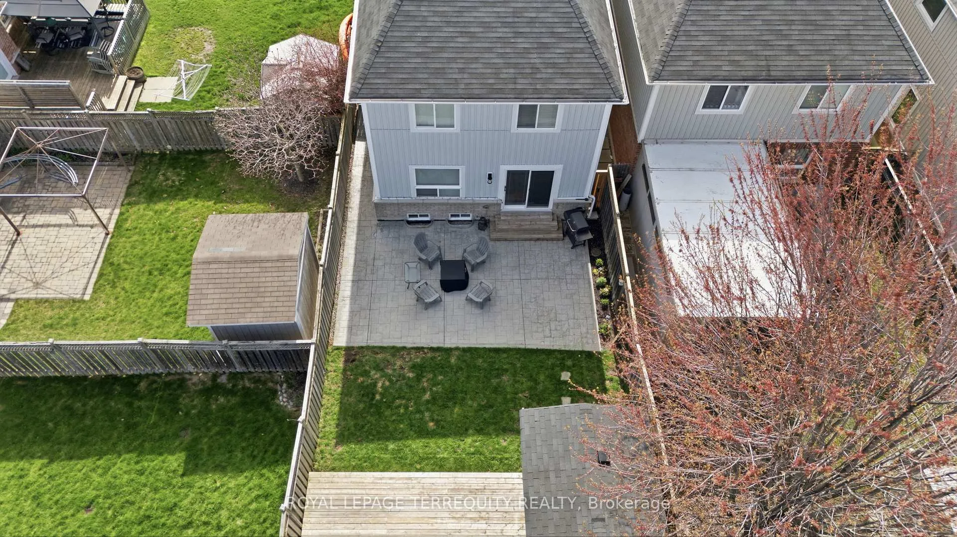 Photo 39 of 119 Argent Street, Clarington, Bowmanville — HOMEH