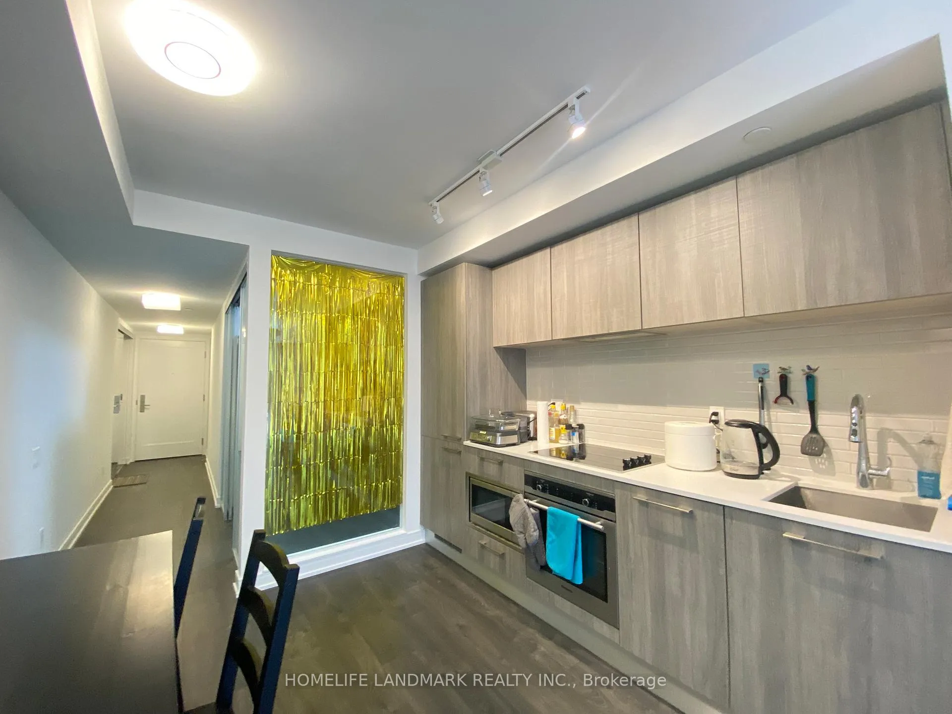 Photo 2 of Unit 315, 3 Gloucester Street, Toronto, Church-Yonge Corridor — HOMEH