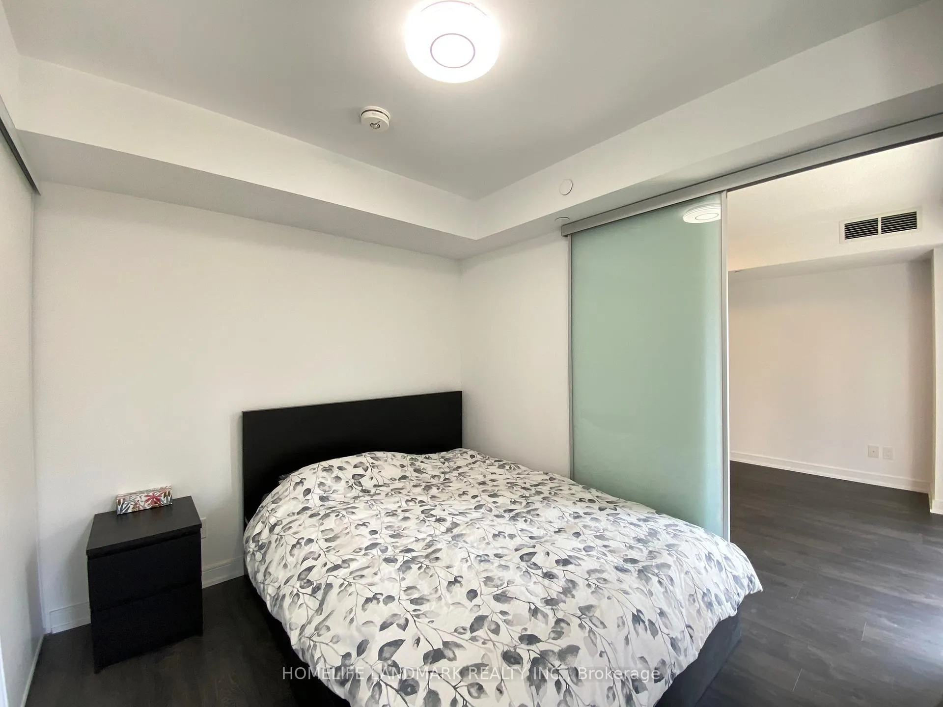 Photo 6 of Unit 315, 3 Gloucester Street, Toronto, Church-Yonge Corridor — HOMEH