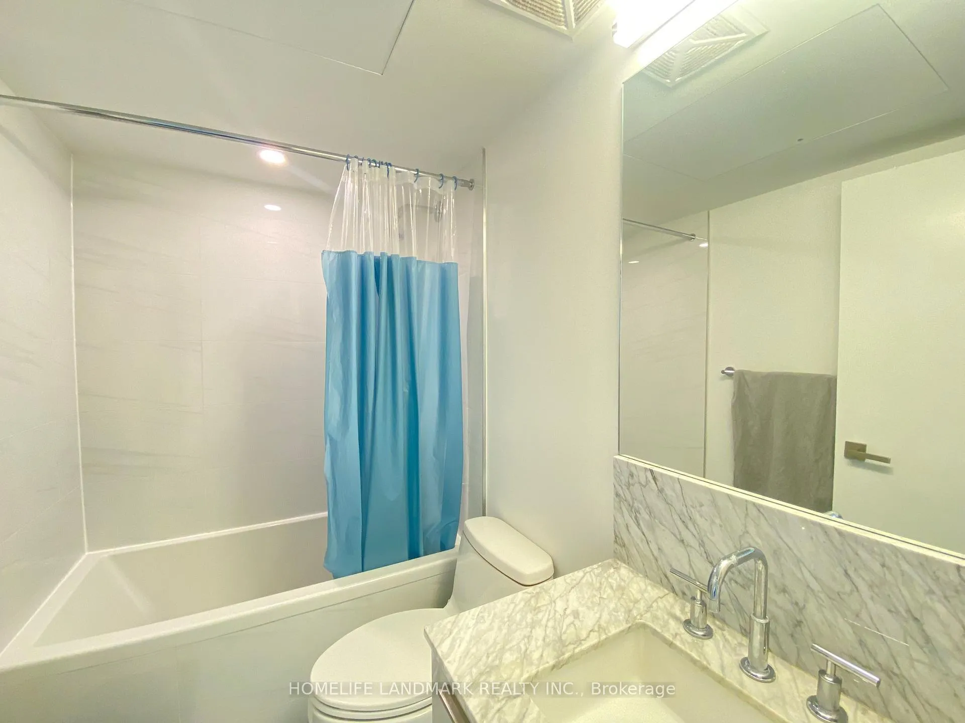 Photo 7 of Unit 315, 3 Gloucester Street, Toronto, Church-Yonge Corridor — HOMEH