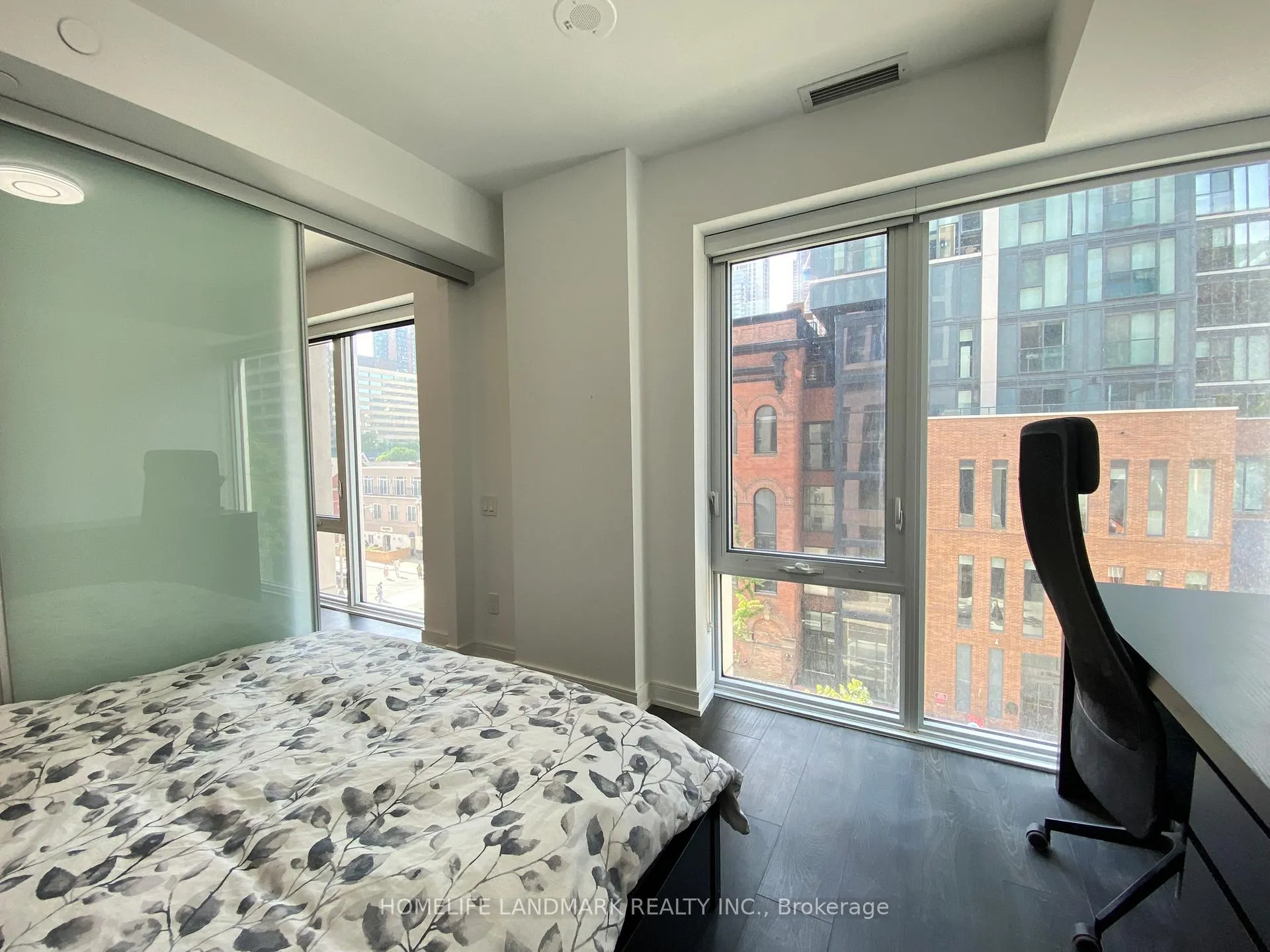 Photo 11 of Unit 315, 3 Gloucester Street, Toronto, Church-Yonge Corridor — HOMEH
