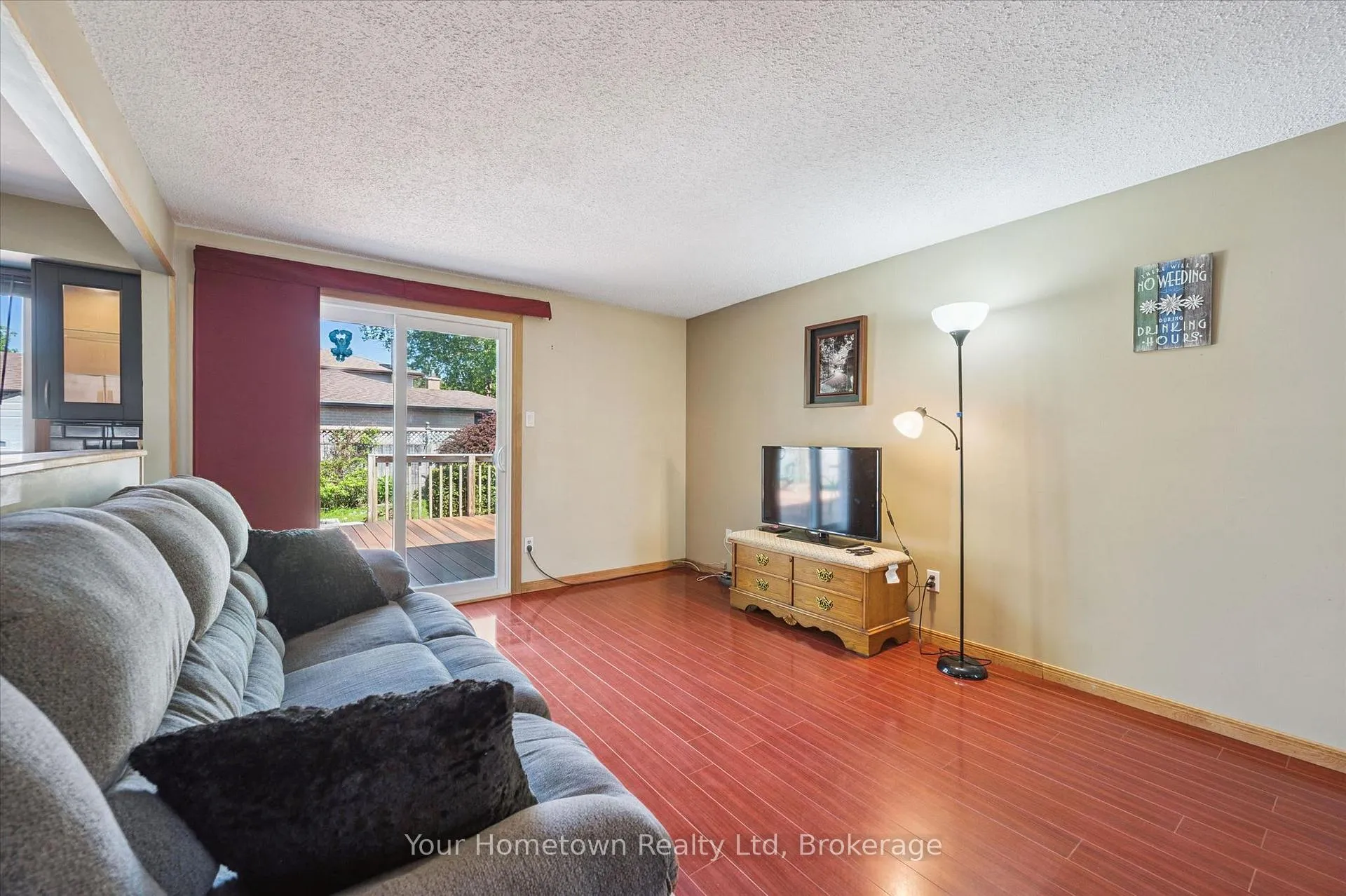 Photo 9 of 369 Strathallan Street, Centre Wellington, Fergus — HOMEH