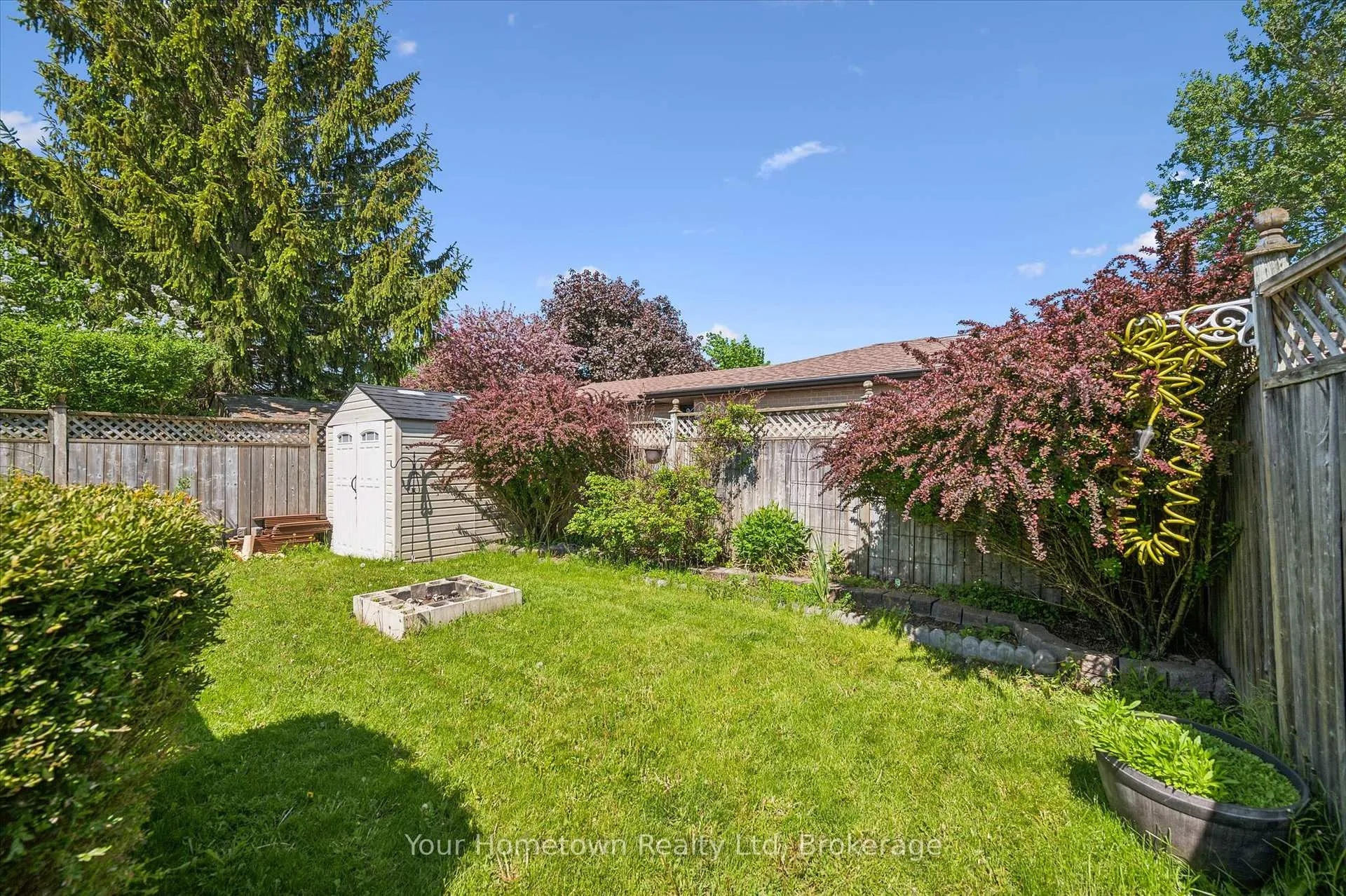 Photo 39 of 369 Strathallan Street, Centre Wellington, Fergus — HOMEH