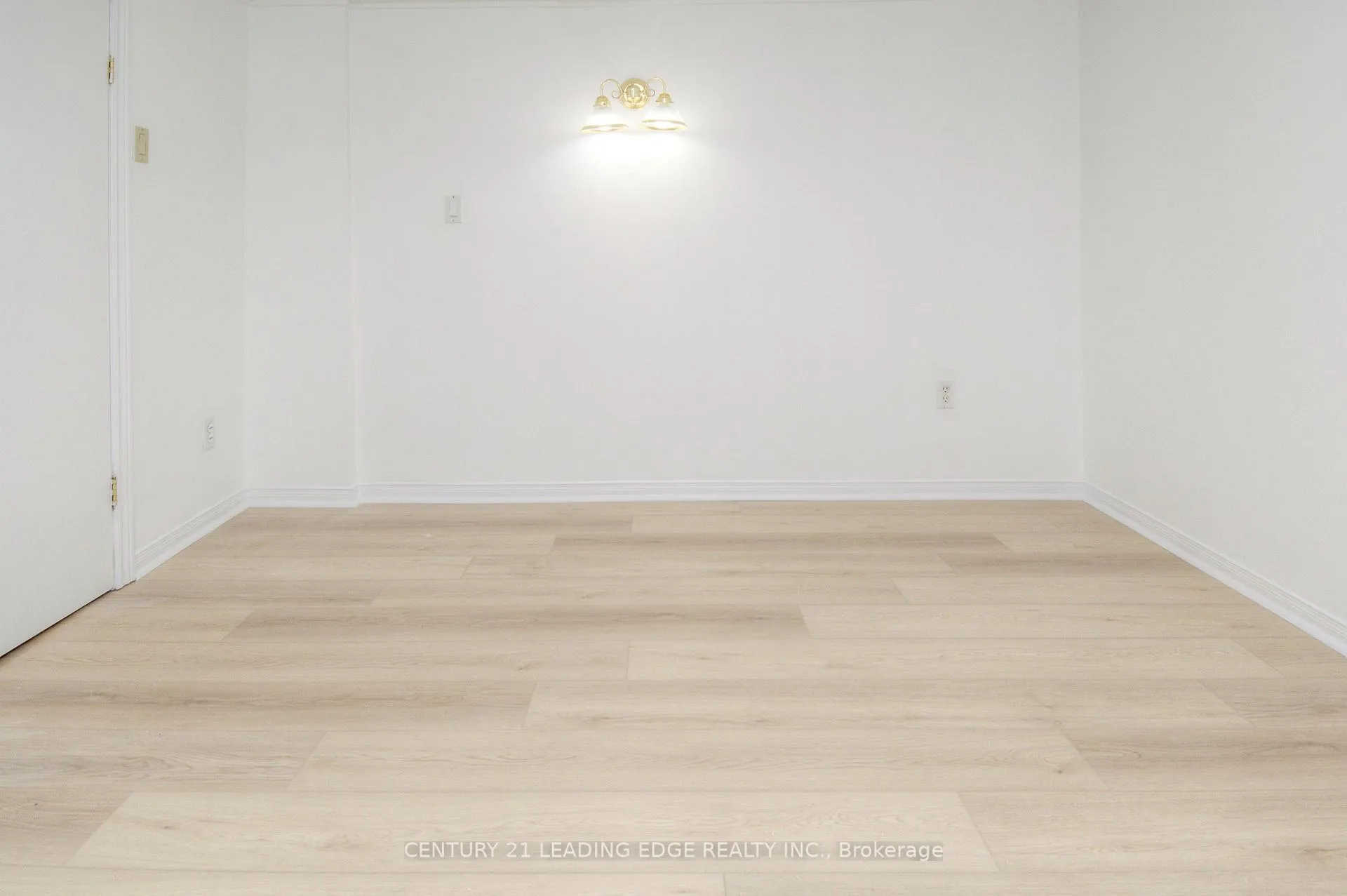 Photo 20 of 9 Wallington Avenue, Toronto, Woodbine-Lumsden — HOMEH