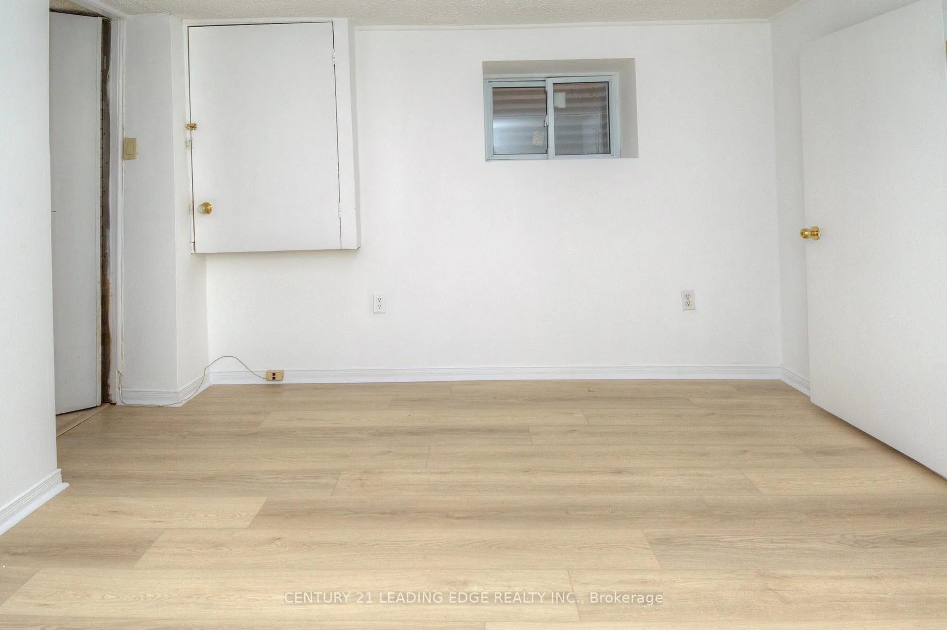Photo 21 of 9 Wallington Avenue, Toronto, Woodbine-Lumsden — HOMEH