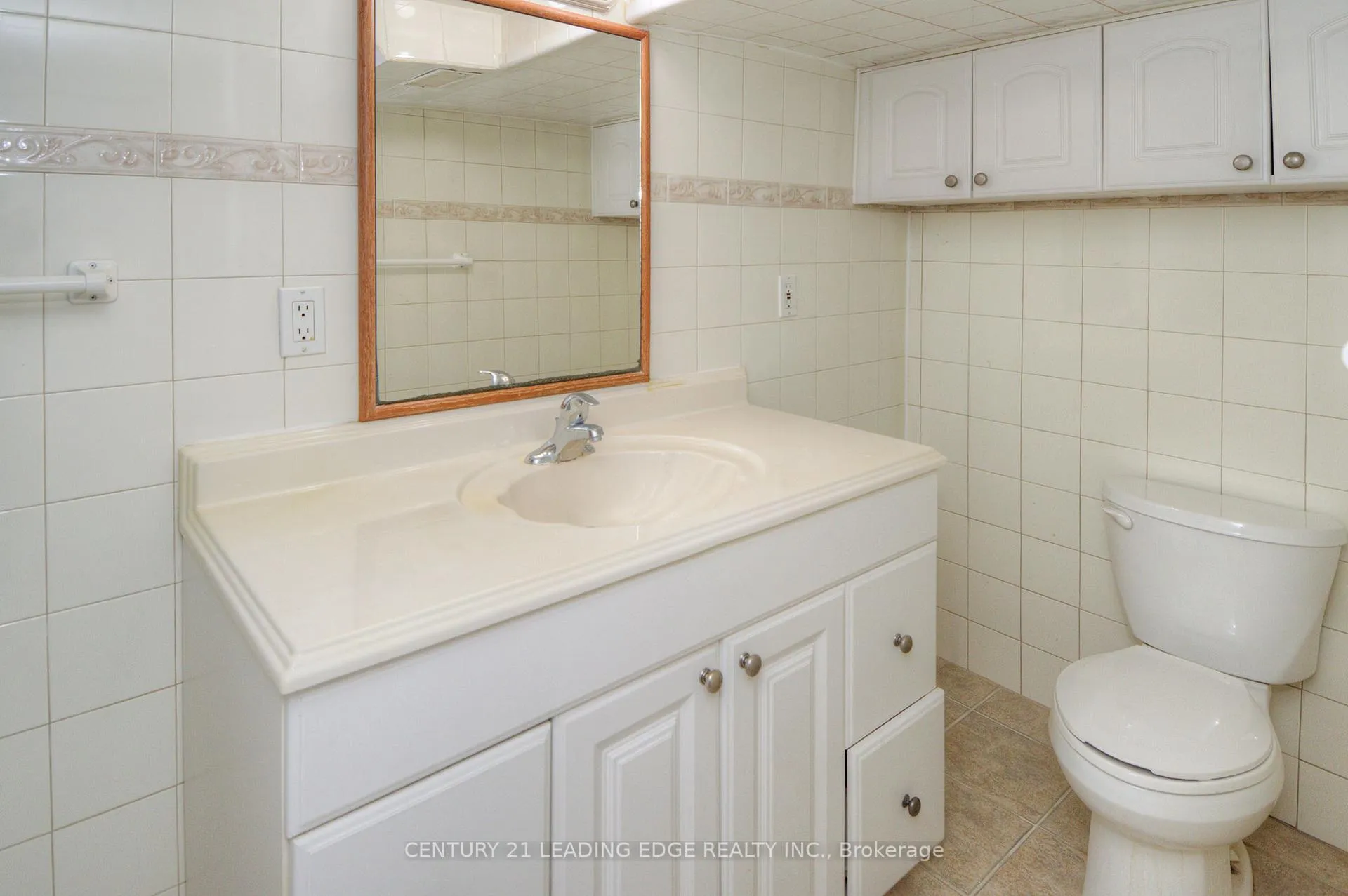 Photo 23 of 9 Wallington Avenue, Toronto, Woodbine-Lumsden — HOMEH