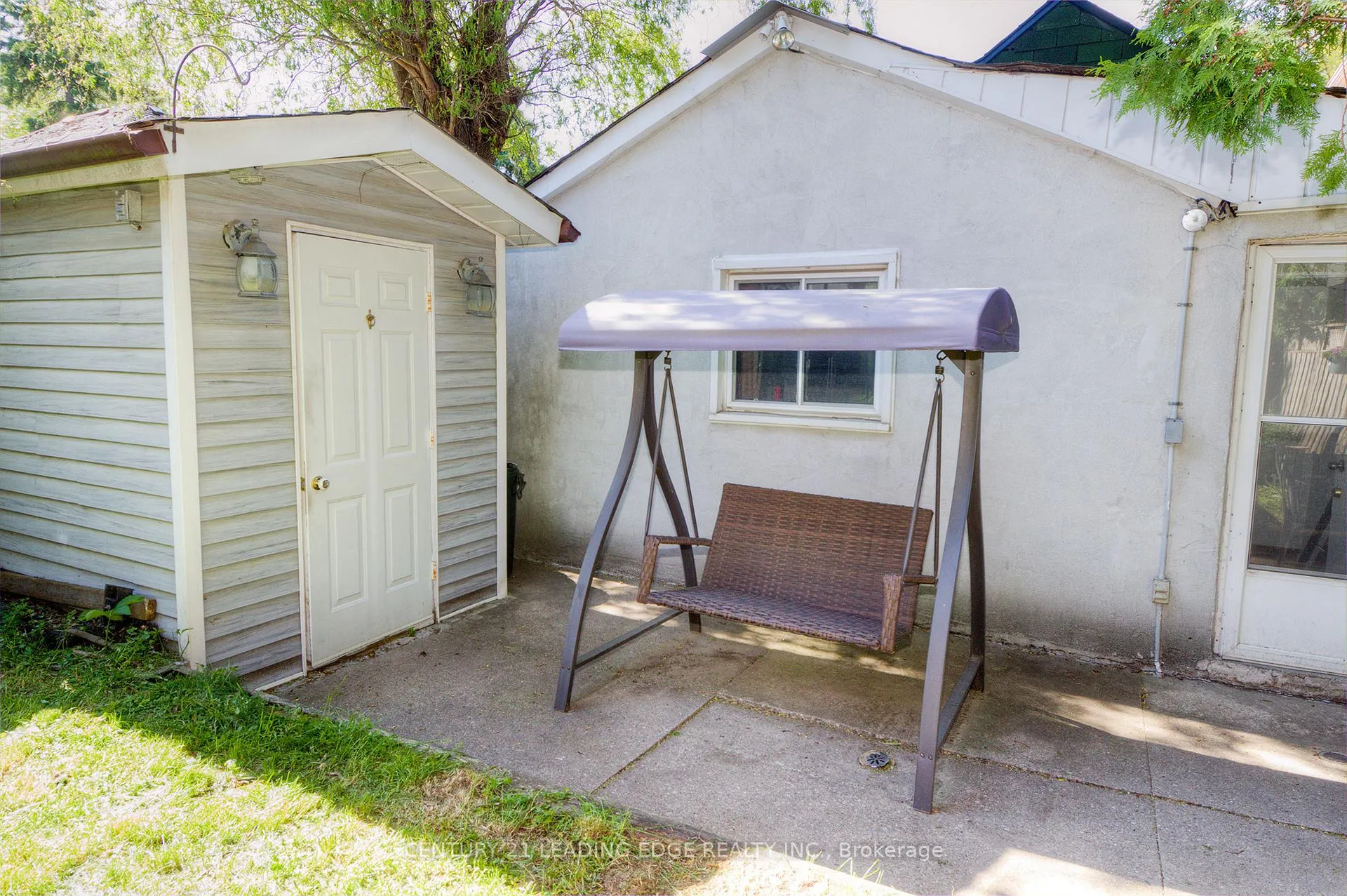 Photo 39 of 9 Wallington Avenue, Toronto, Woodbine-Lumsden — HOMEH