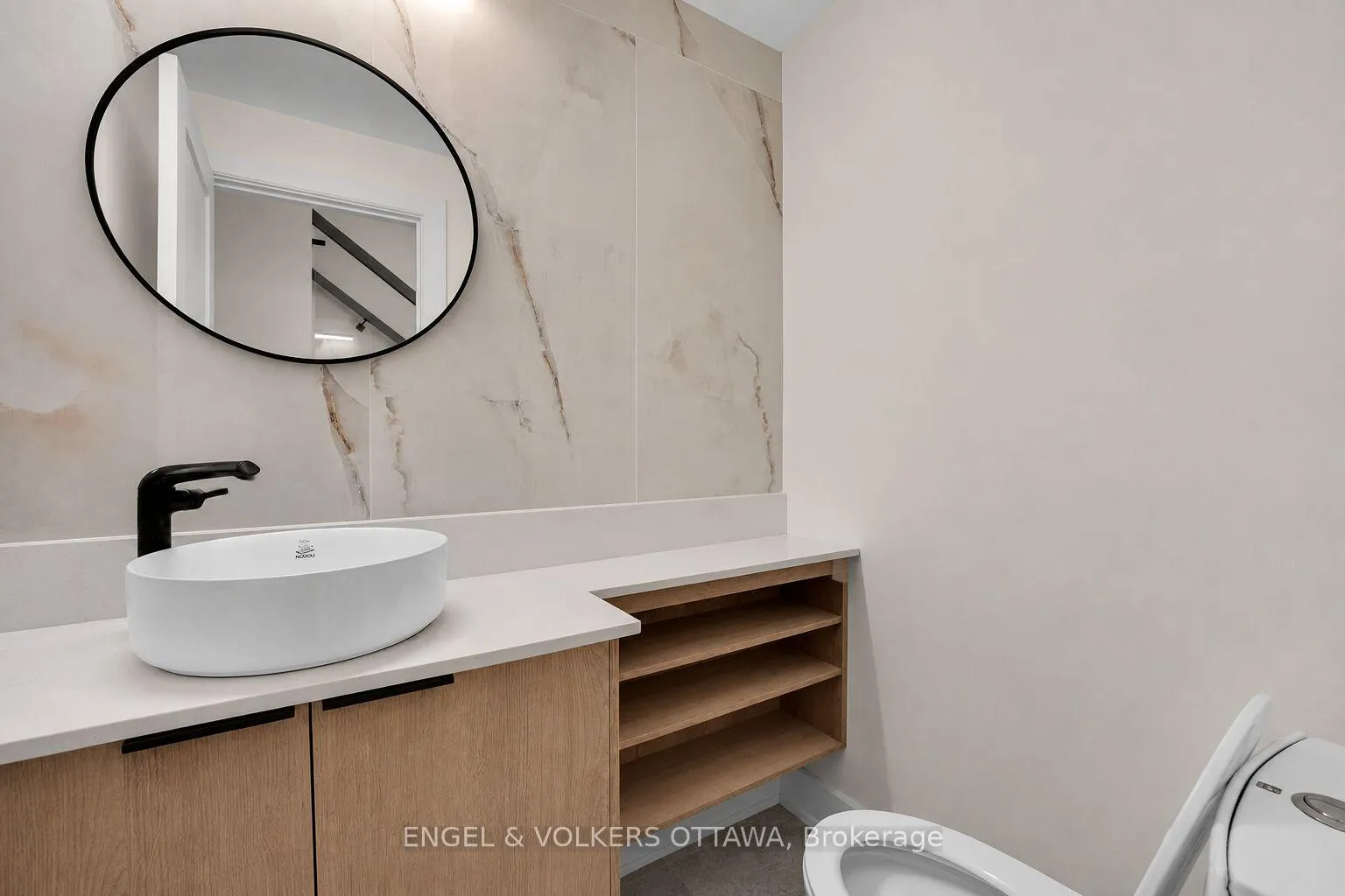 Photo 11 of Unit A, 372 Berkley Avenue, Ottawa, Westboro West — HOMEH
