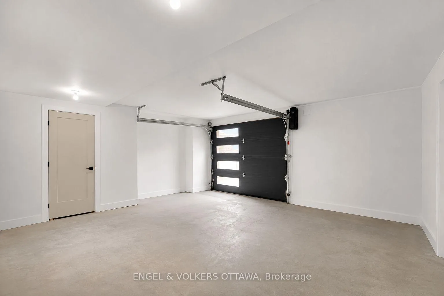 Photo 27 of Unit A, 372 Berkley Avenue, Ottawa, Westboro West — HOMEH