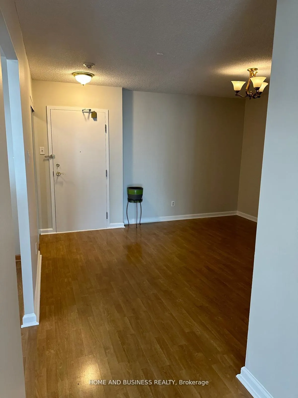 Photo 10 of Unit 1023, 1880 Valley Farm Road, Pickering, Town Centre — HOMEH