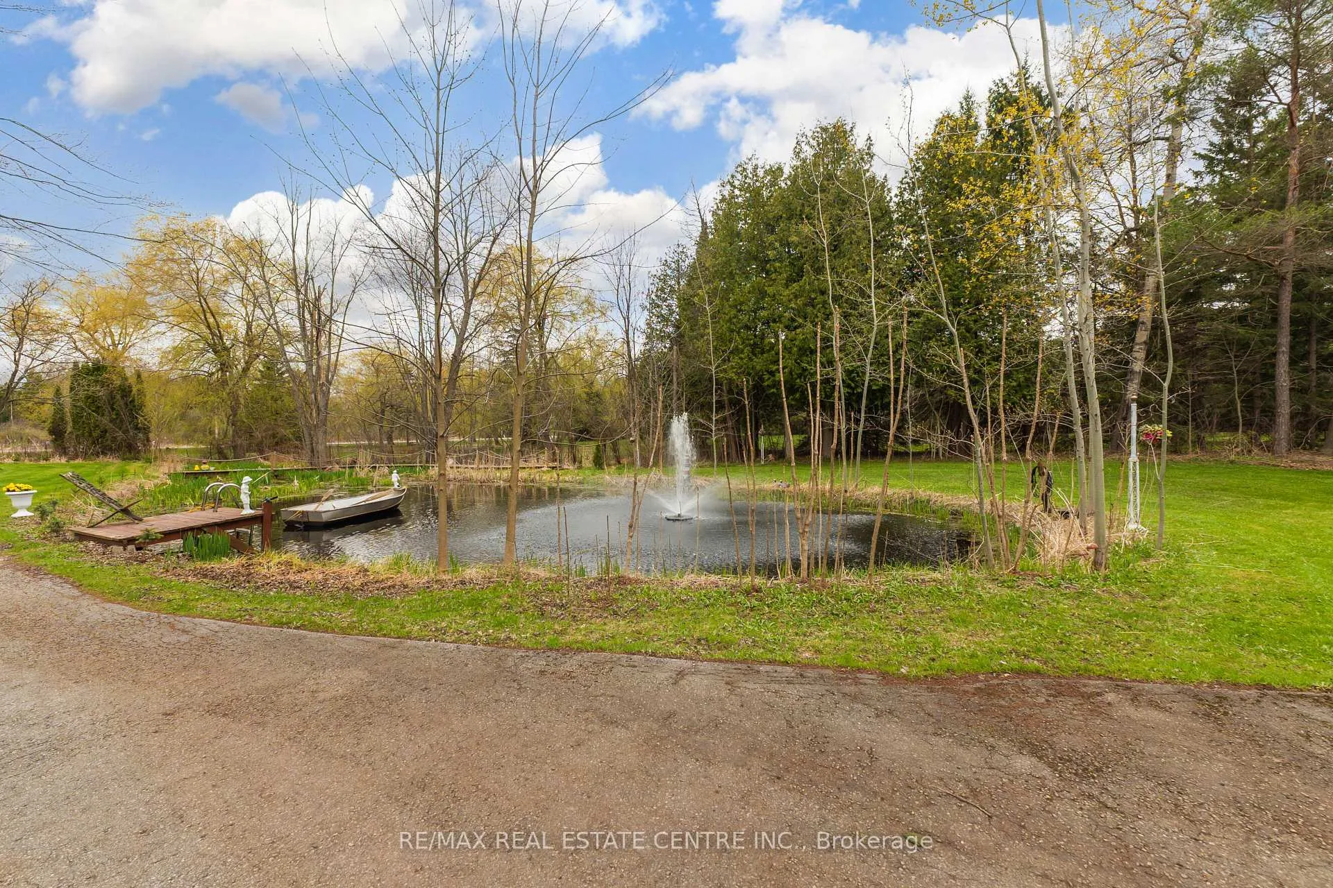 Photo 44 of 11099 Sixth Line Nassagaweya, Milton, Rural Nassagaweya — HOMEH