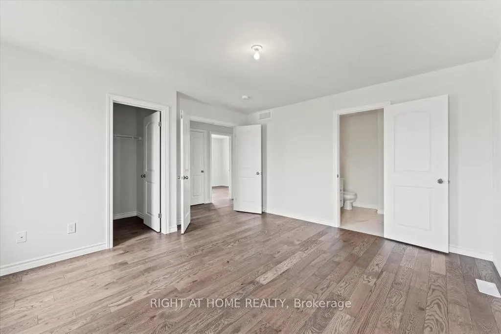Photo 8 of 382 Mulberry Lane, Lakeshore — HOMEH