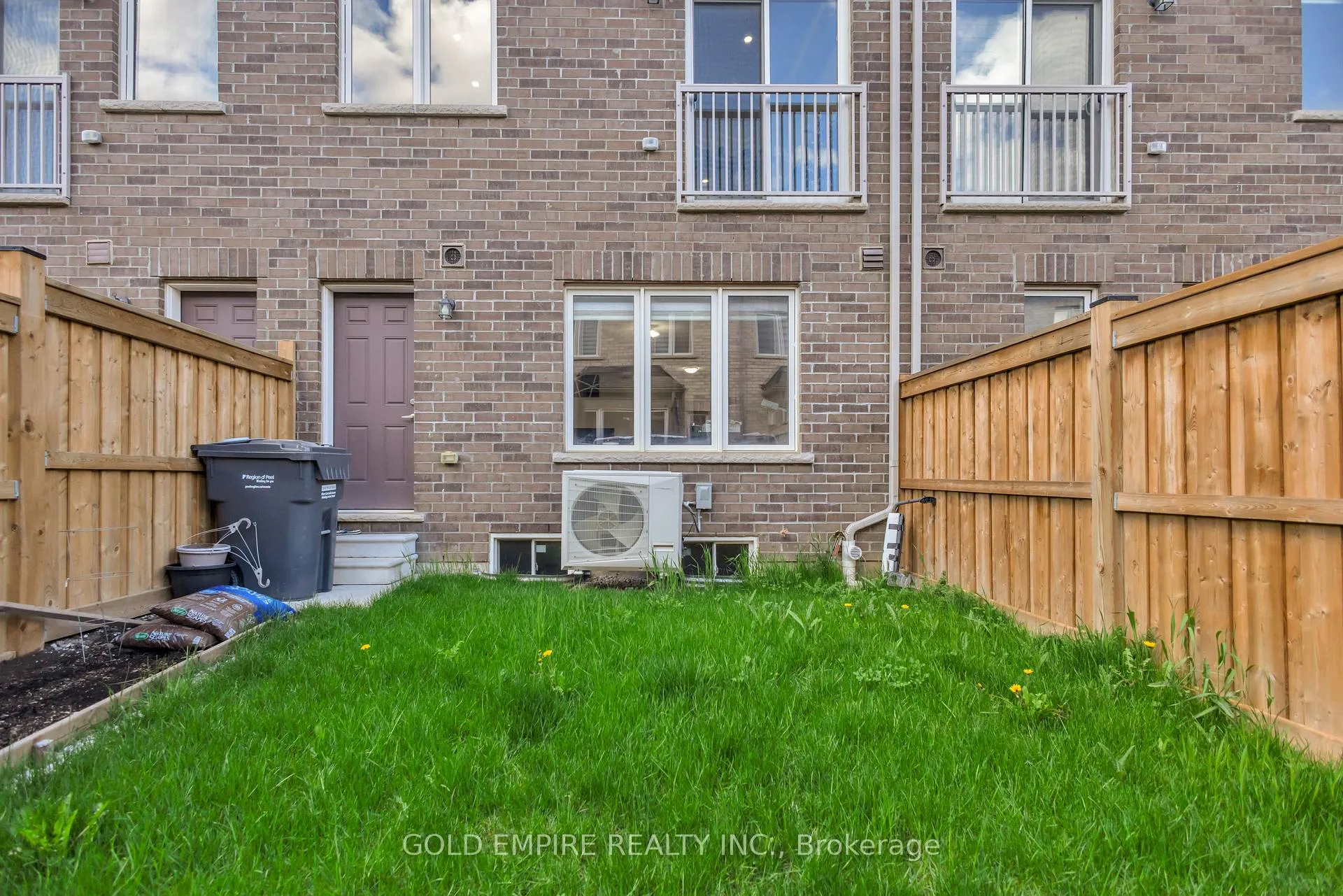 Photo 41 of 21 Flaibano Street, Brampton, Heart Lake West — HOMEH