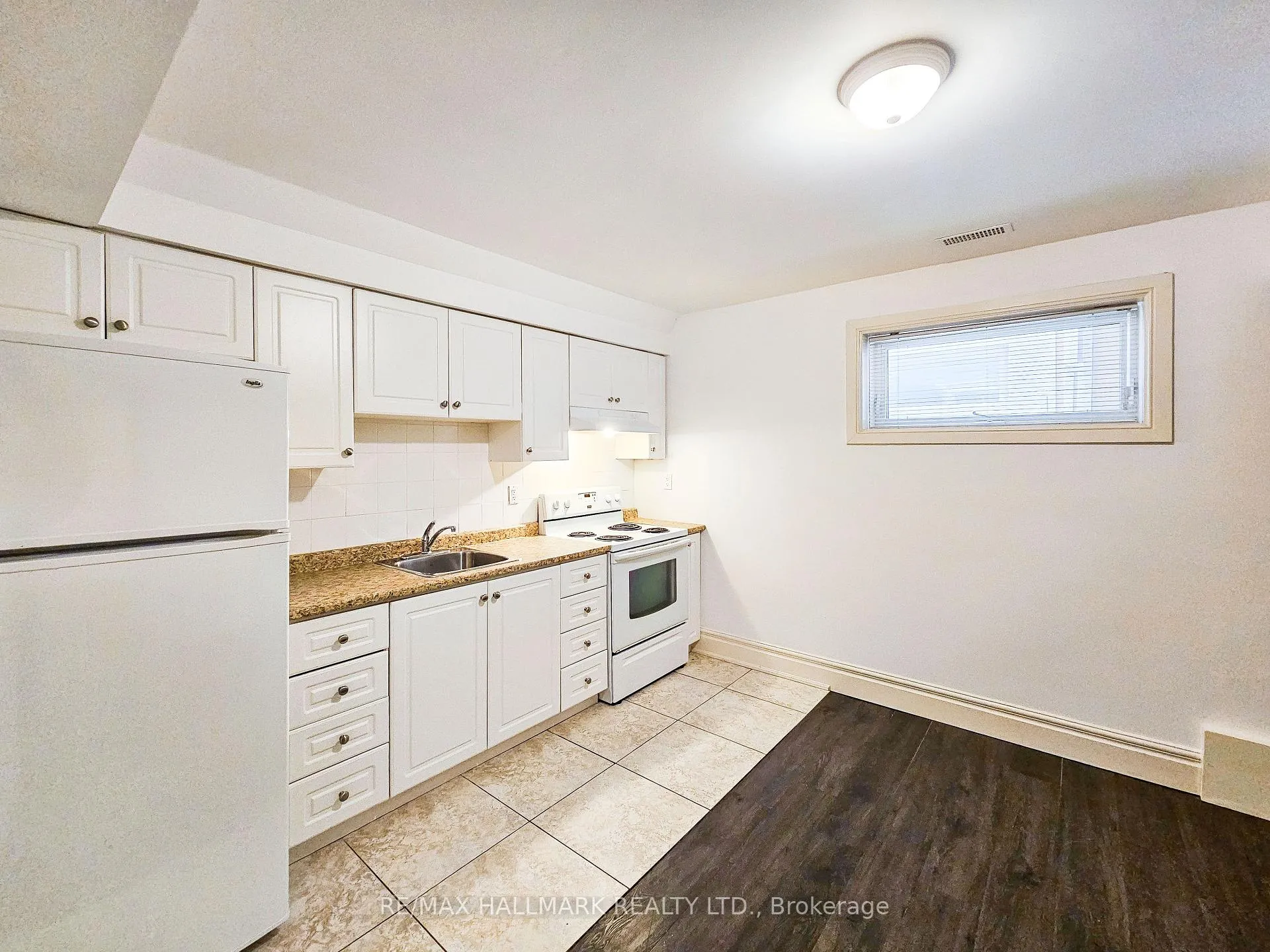 Photo 1 of Unit Basement 2, 22 Roberta Drive, Toronto, Englemount-Lawrence — HOMEH