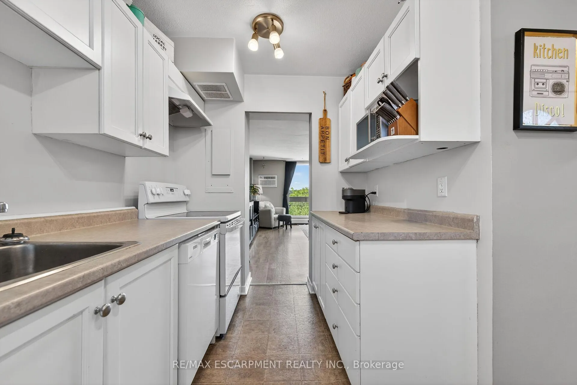 Photo 8 of Unit 435, 350 Quigley Road, Hamilton, Vincent — HOMEH