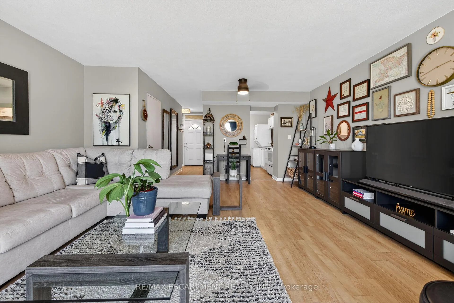 Photo 14 of Unit 435, 350 Quigley Road, Hamilton, Vincent — HOMEH