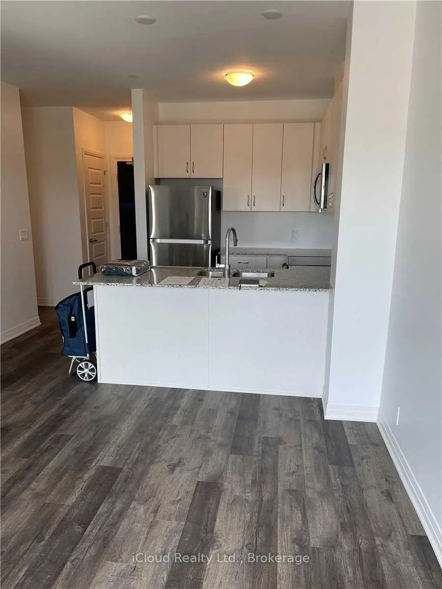 Photo of Unit 320, 102 Grovewood Common Drive