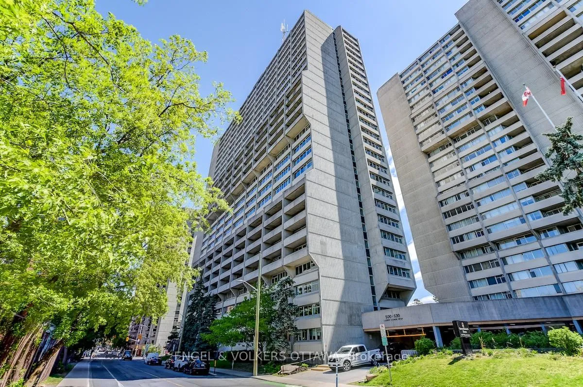Front of Unit 2504, 500 Laurier Avenue W