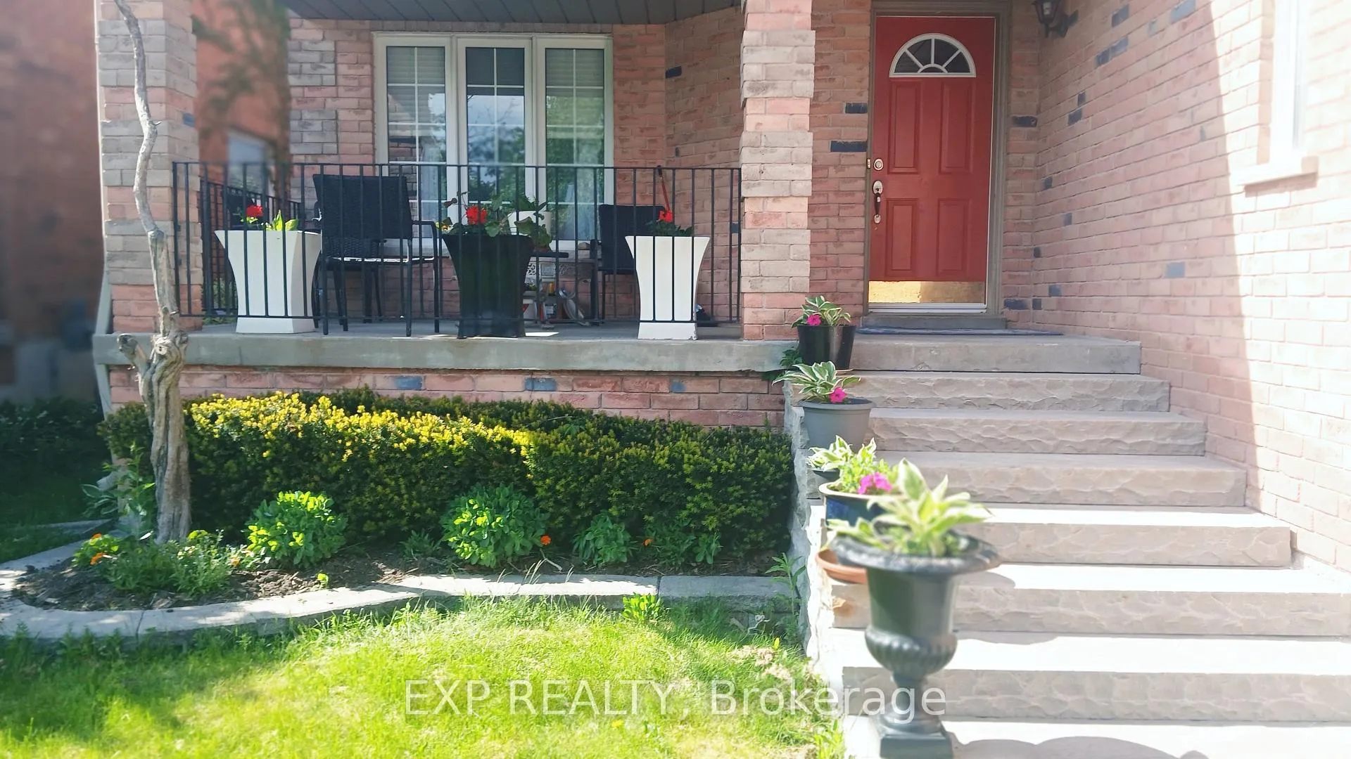 Photo 18 of 38 Livia Herman Way, Barrie, East Bayfield — HOMEH