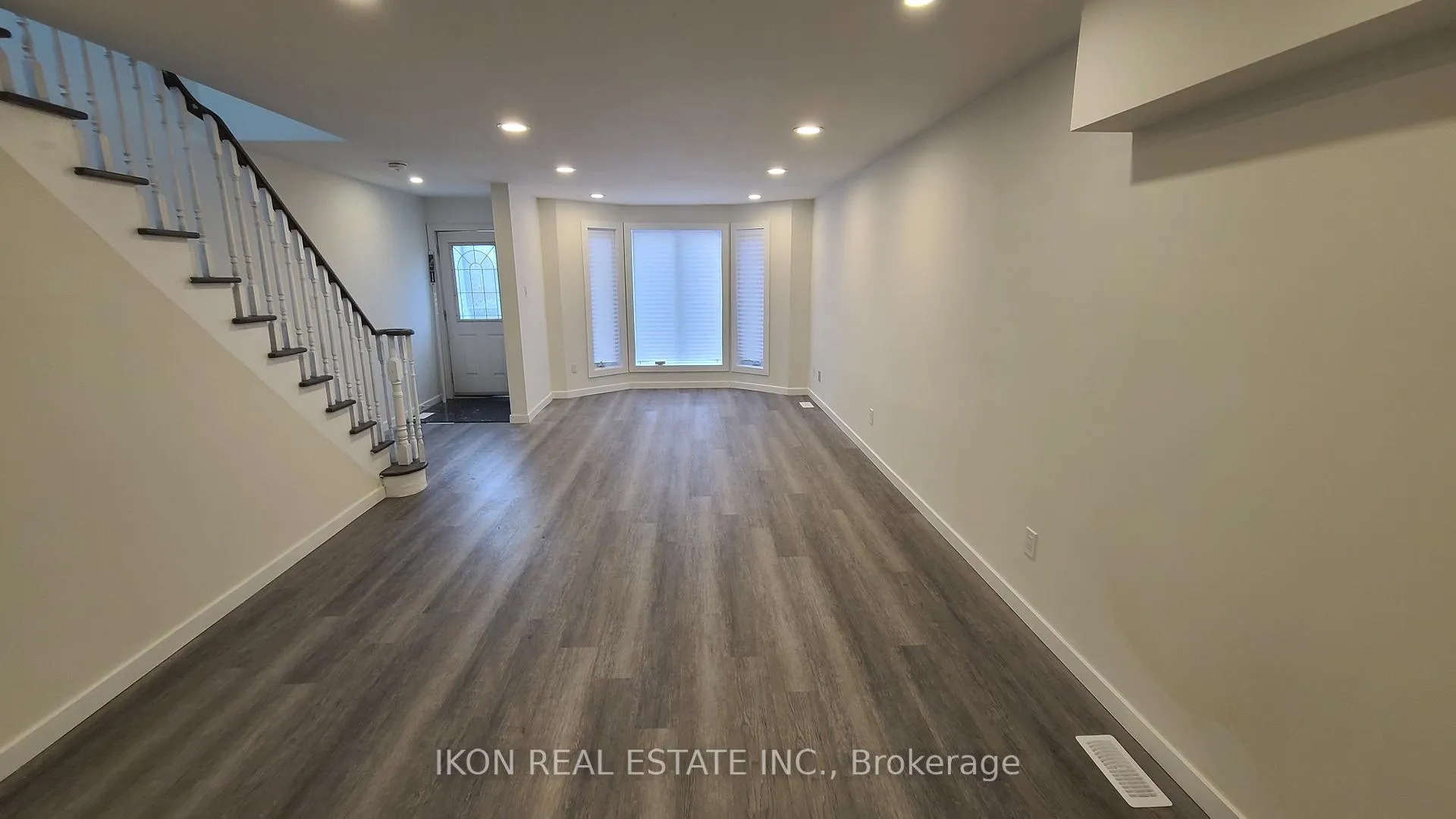 Photo 9 of 31 Torrens Avenue, Toronto, Broadview North — HOMEH