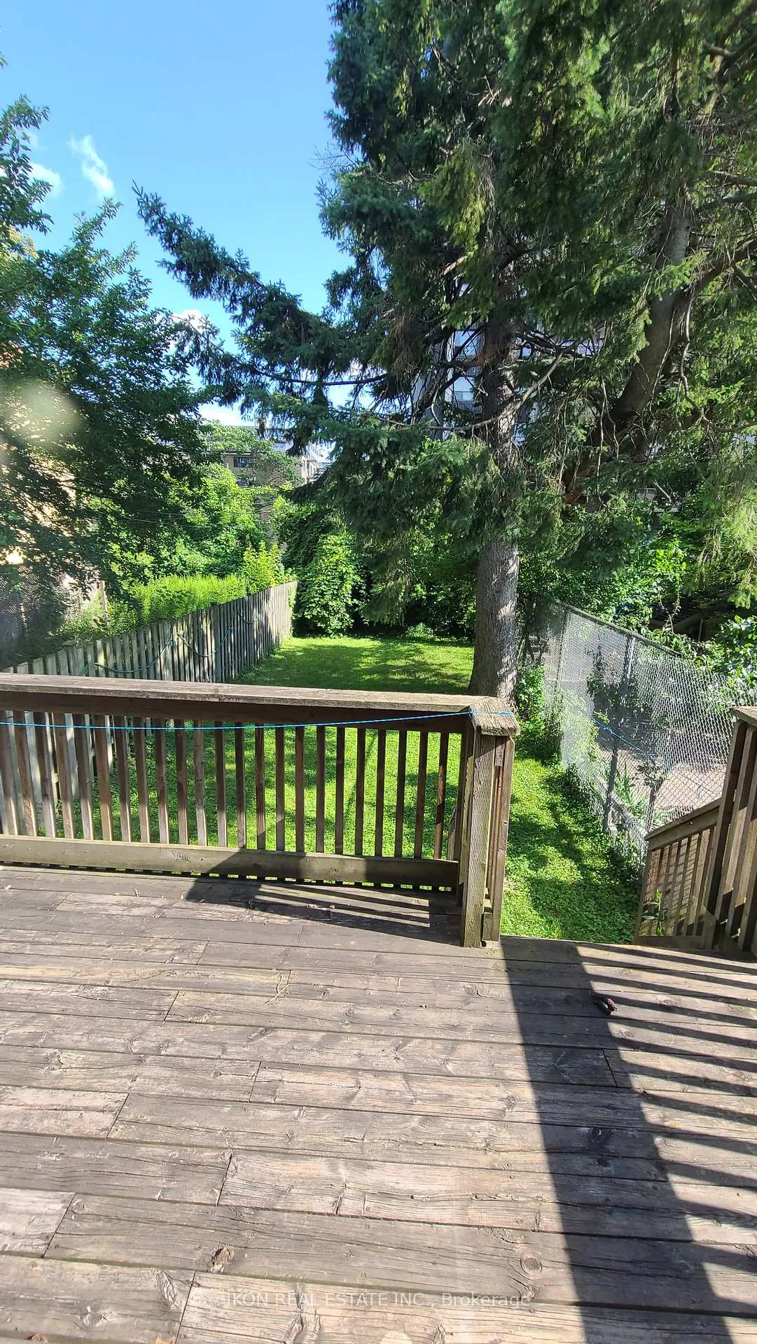 Photo 23 of 31 Torrens Avenue, Toronto, Broadview North — HOMEH