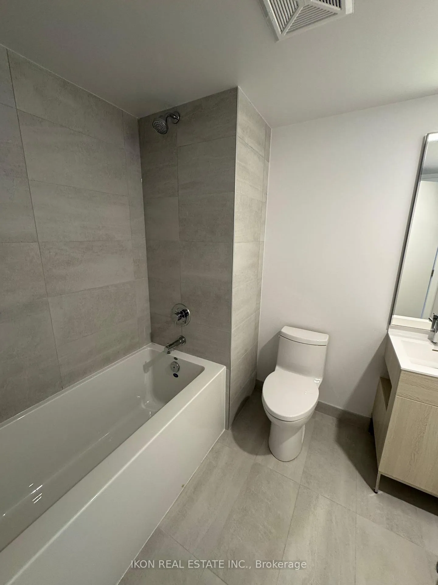 Photo 14 of Unit 417, 28 Eastern Avenue S, Toronto, Moss Park — HOMEH
