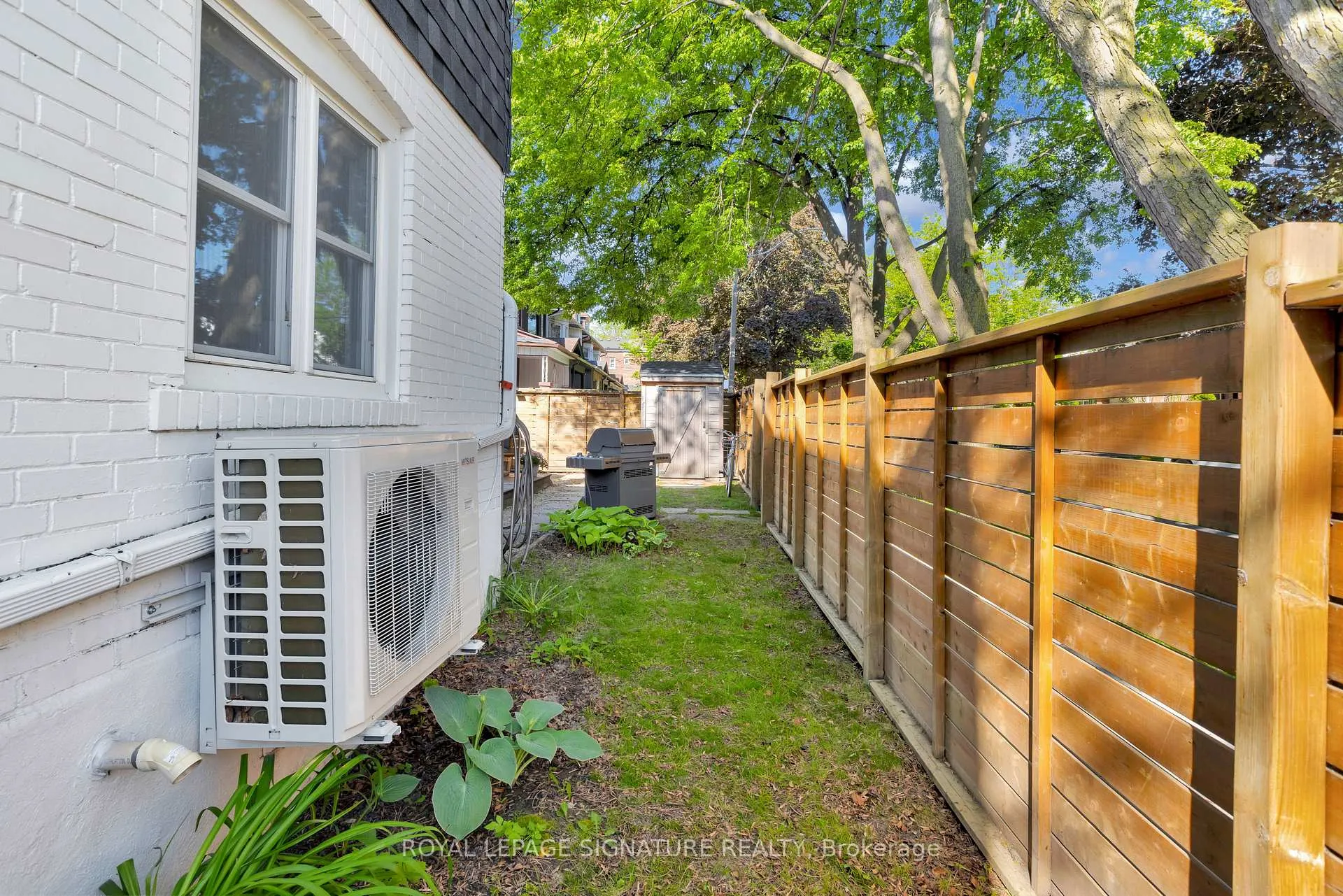 Photo 18 of 190 Alton Avenue, Toronto, South Riverdale — HOMEH