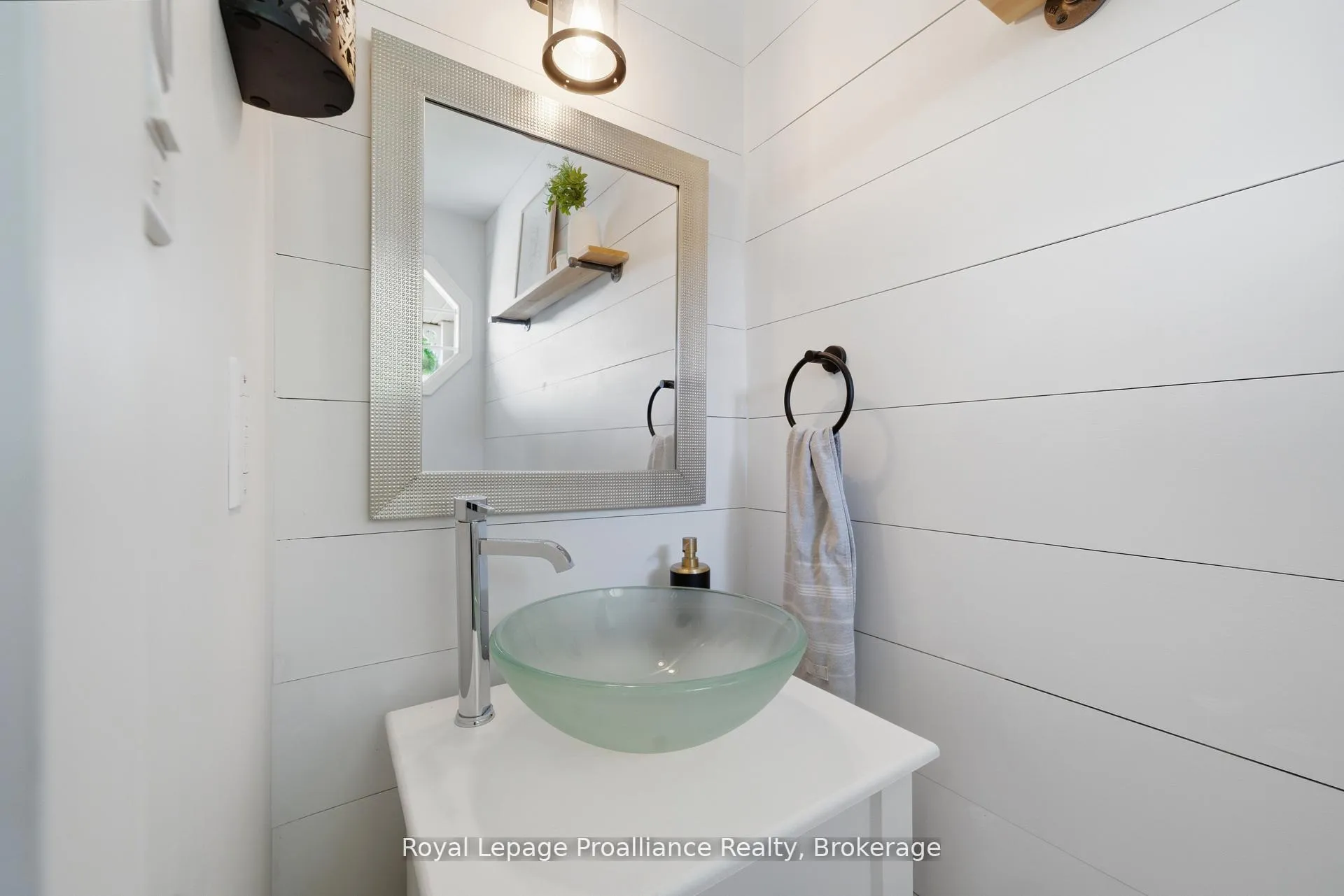 Photo 11 of 4 Henderson Drive, Whitby, Pringle Creek — HOMEH