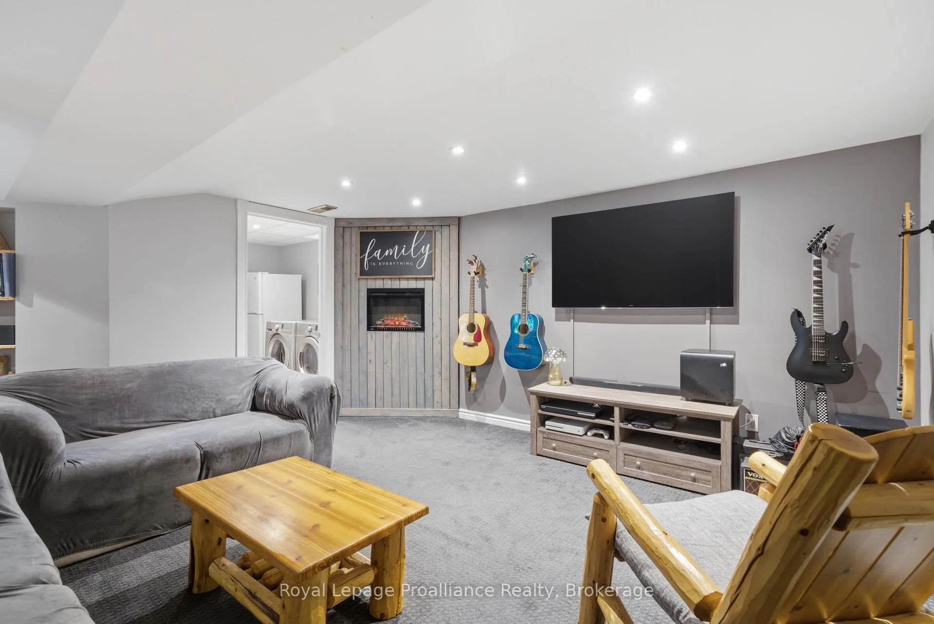 Photo 39 of 4 Henderson Drive, Whitby, Pringle Creek — HOMEH