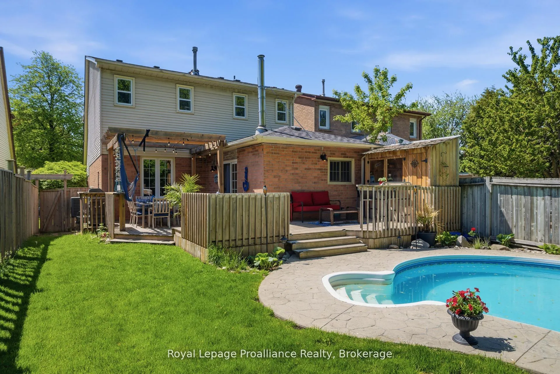 Photo 45 of 4 Henderson Drive, Whitby, Pringle Creek — HOMEH
