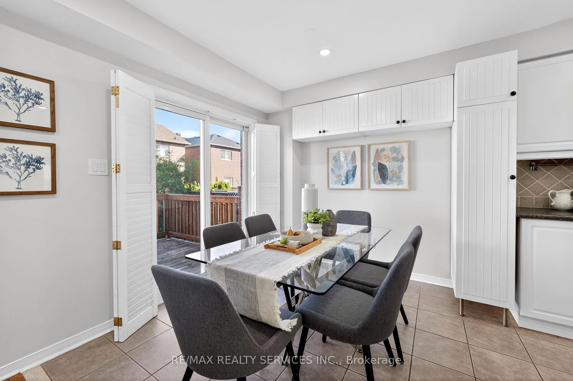 Photo 16 of 96 Tideland Drive, Brampton, Fletcher's Meadow — HOMEH