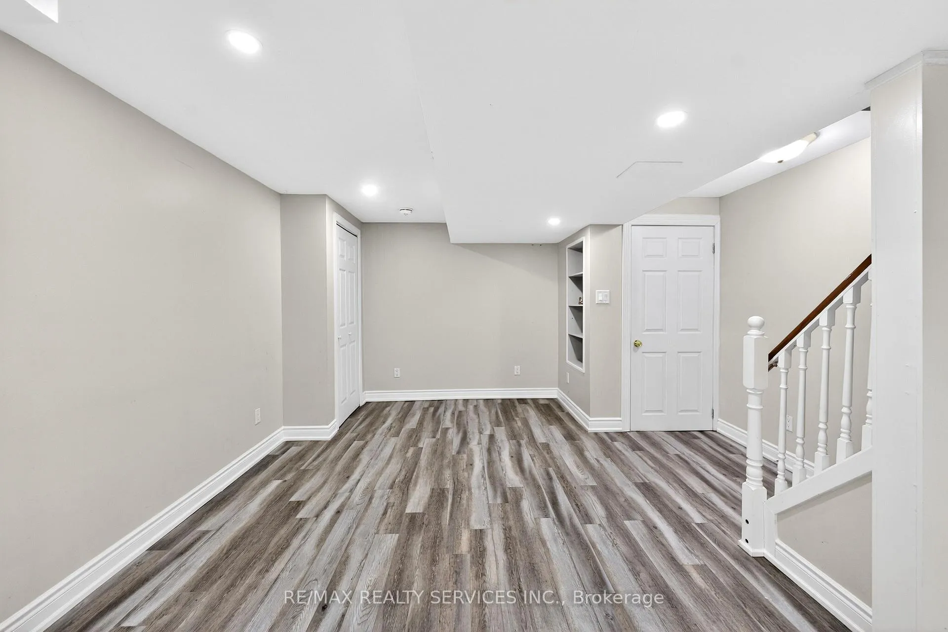 Photo 35 of 96 Tideland Drive, Brampton, Fletcher's Meadow — HOMEH
