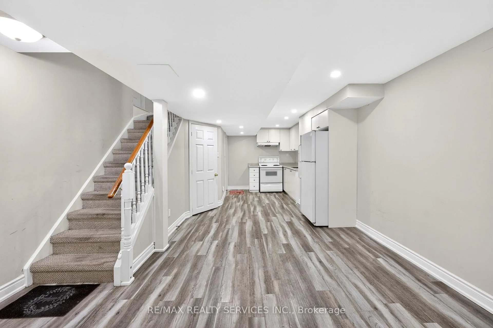 Photo 36 of 96 Tideland Drive, Brampton, Fletcher's Meadow — HOMEH