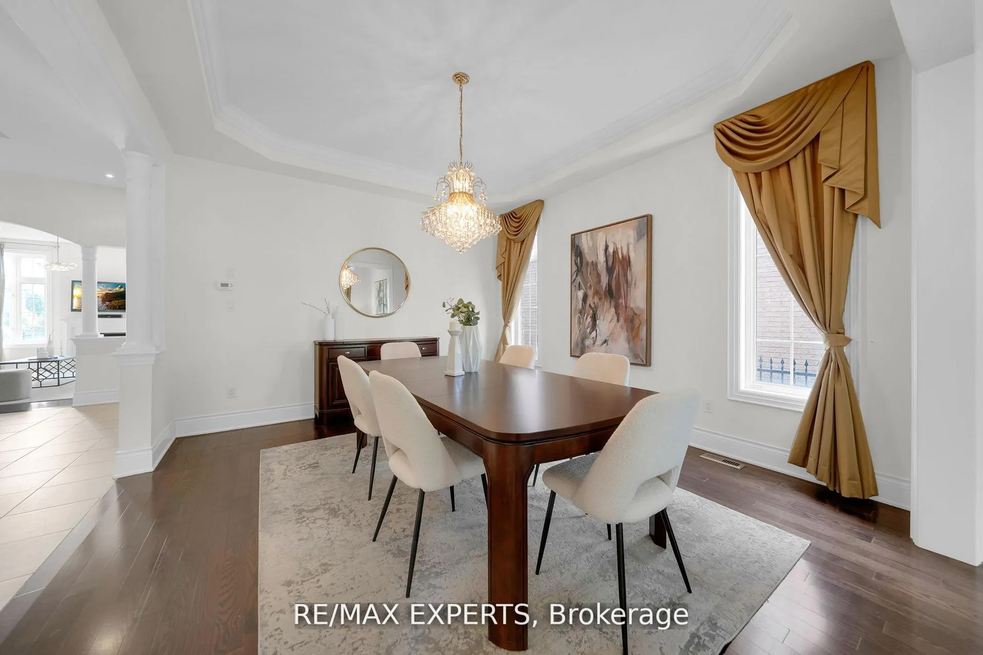 Photo 12 of 134 Orleans Circle, Vaughan, Vellore Village — HOMEH