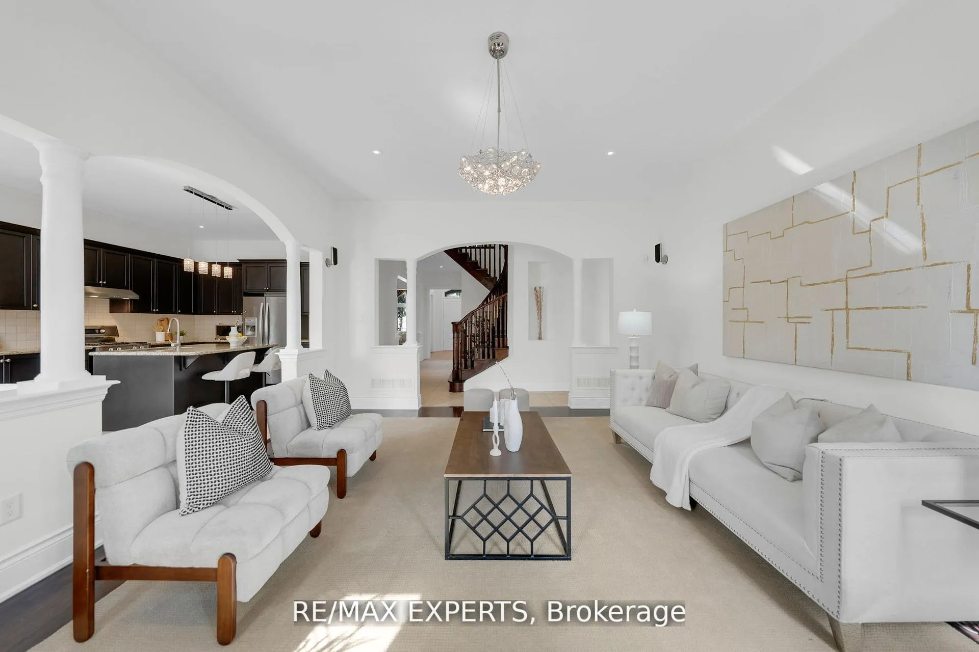 Photo 24 of 134 Orleans Circle, Vaughan, Vellore Village — HOMEH