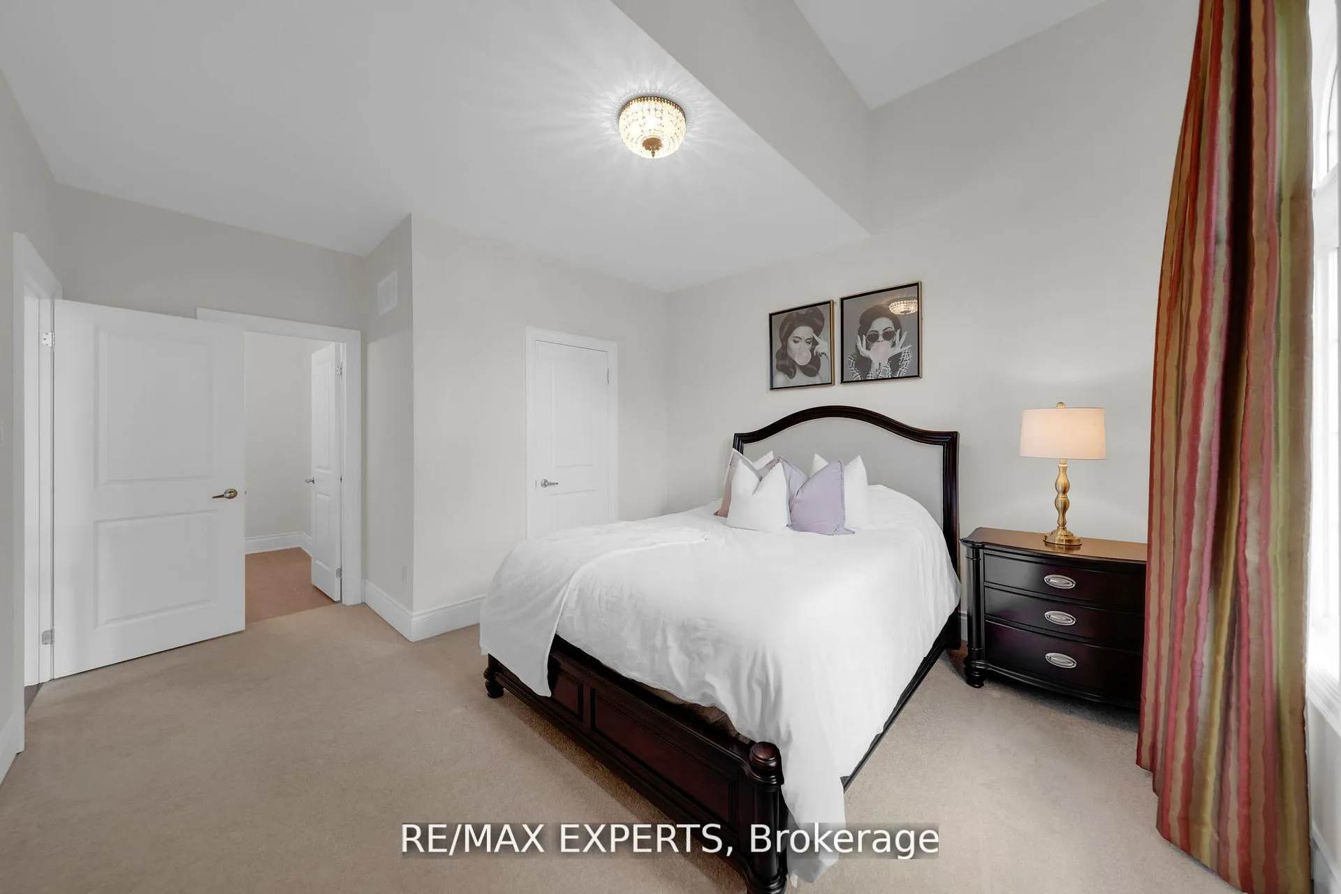 Photo 44 of 134 Orleans Circle, Vaughan, Vellore Village — HOMEH
