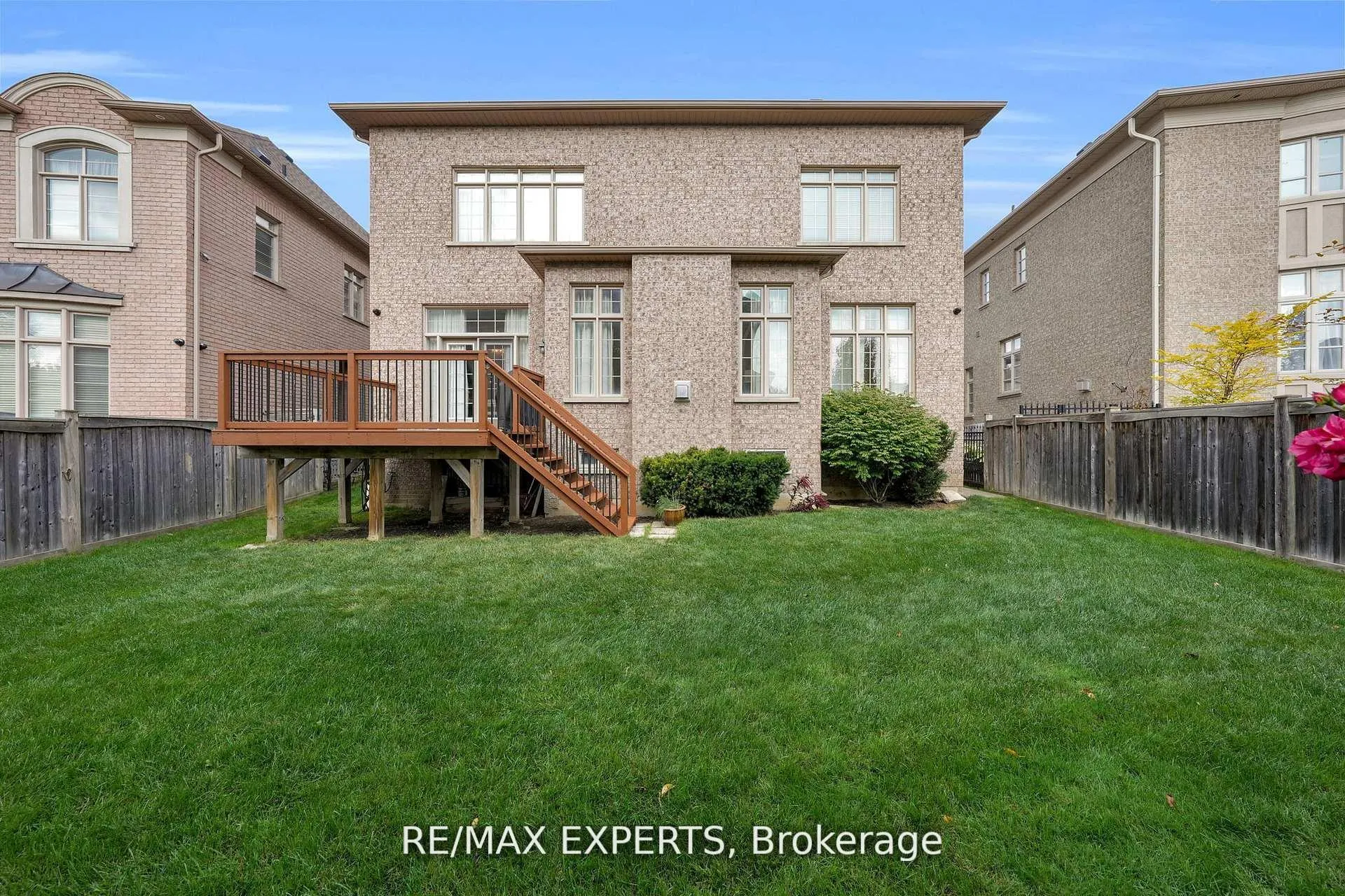 Photo 47 of 134 Orleans Circle, Vaughan, Vellore Village — HOMEH