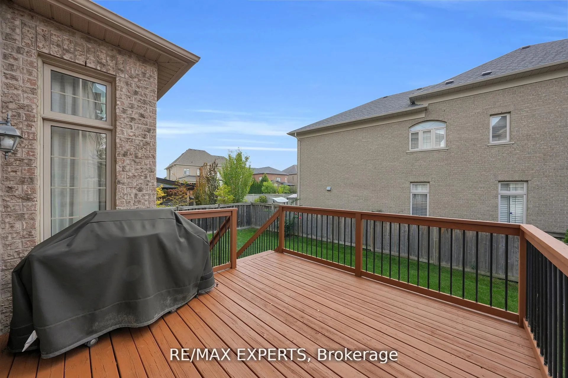 Photo 49 of 134 Orleans Circle, Vaughan, Vellore Village — HOMEH