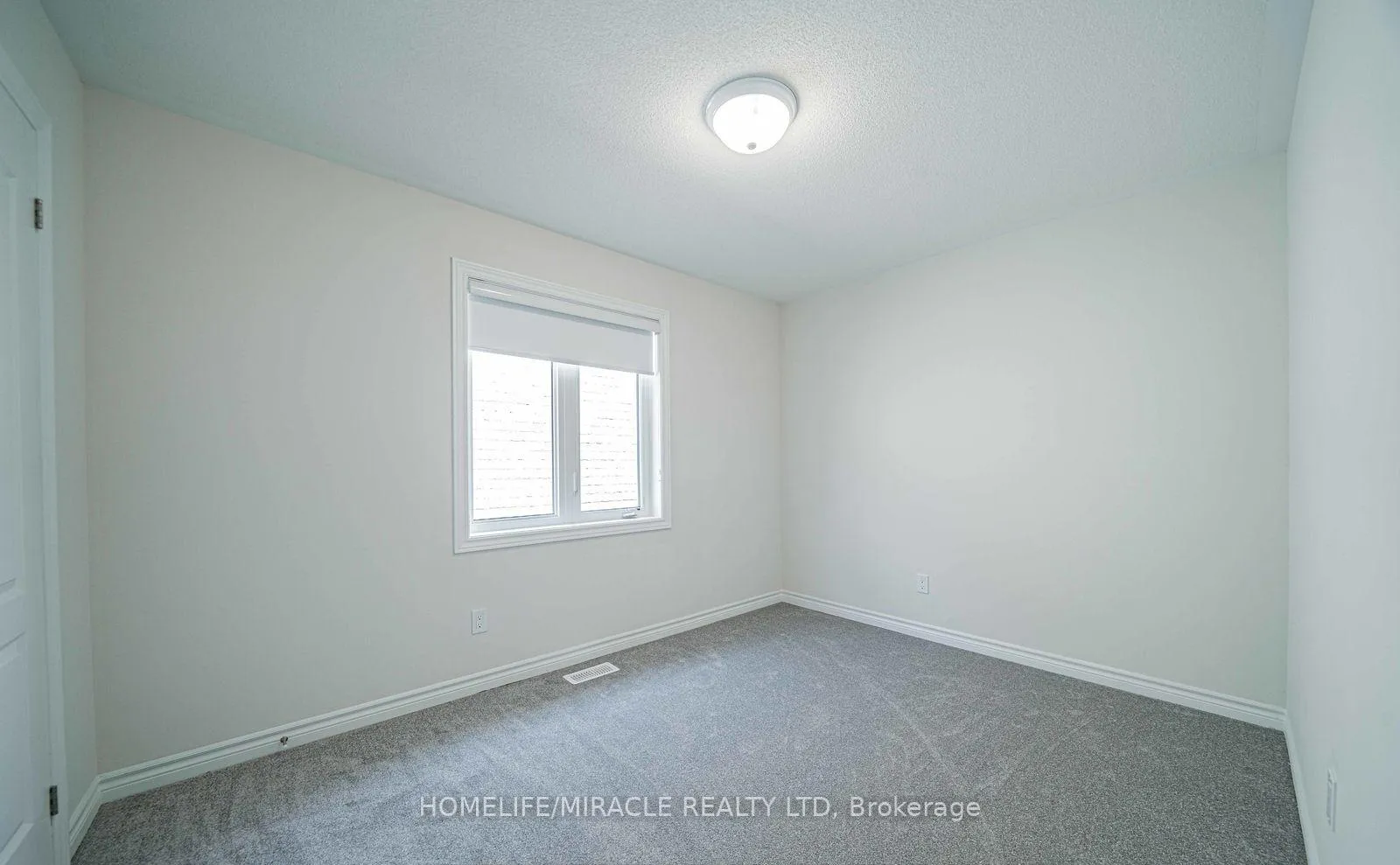 Photo 7 of 1111 Black Cherry Drive, Oshawa, Taunton — HOMEH