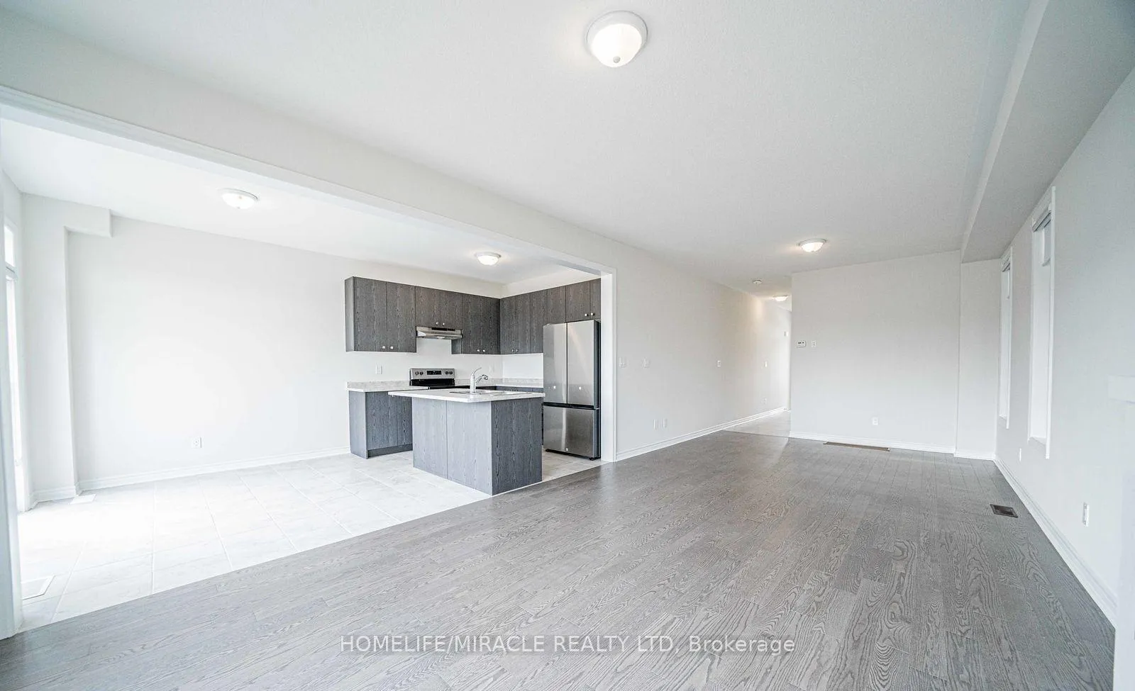 Photo 21 of 1111 Black Cherry Drive, Oshawa, Taunton — HOMEH