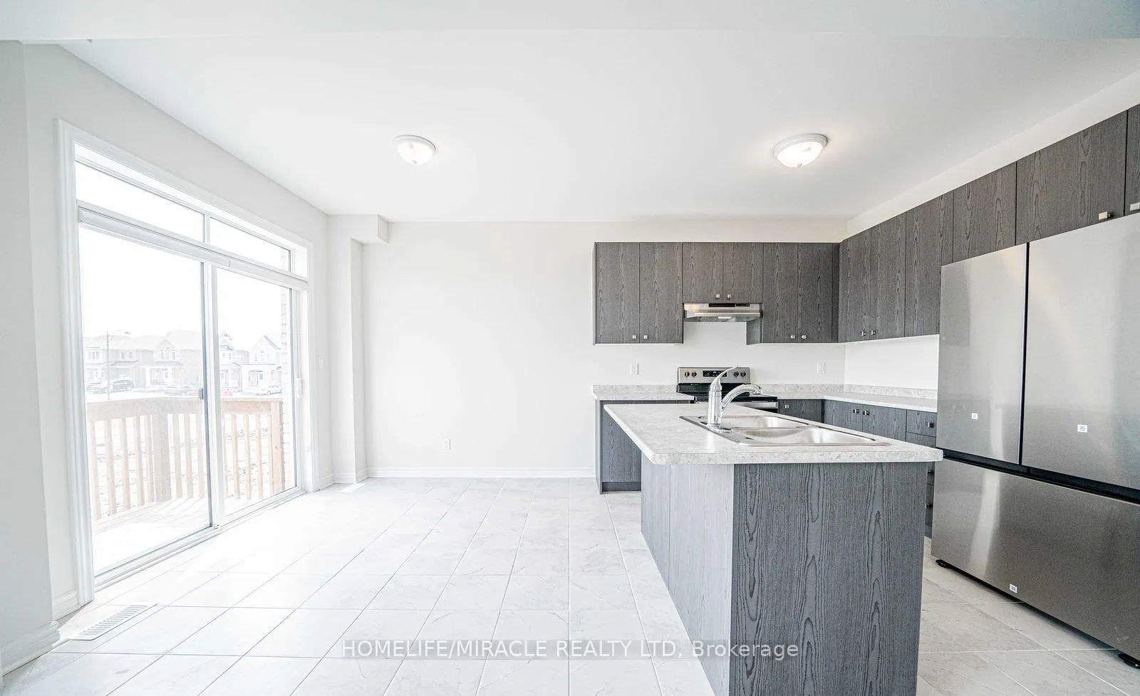 Photo 22 of 1111 Black Cherry Drive, Oshawa, Taunton — HOMEH
