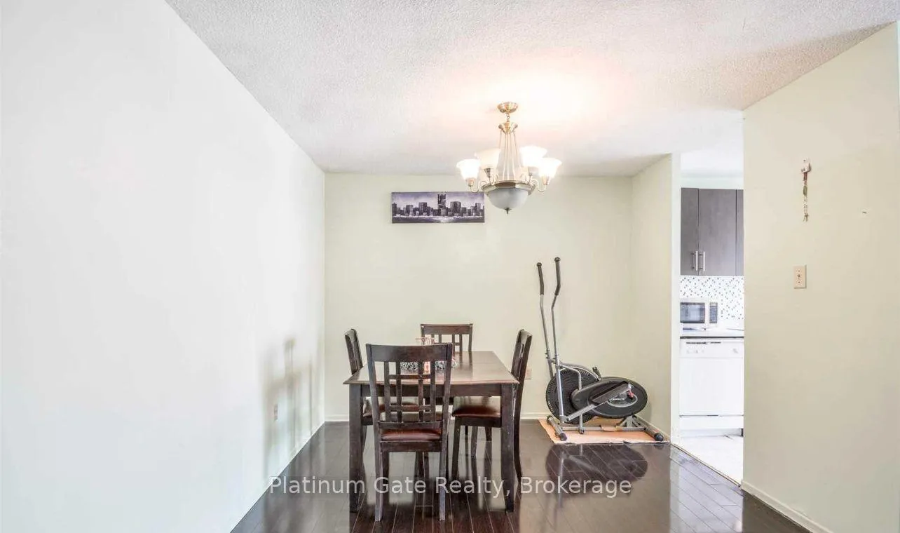 Photo 9 of Unit 1210, 4 Kings Cross Road, Brampton, Queen Street Corridor — HOMEH