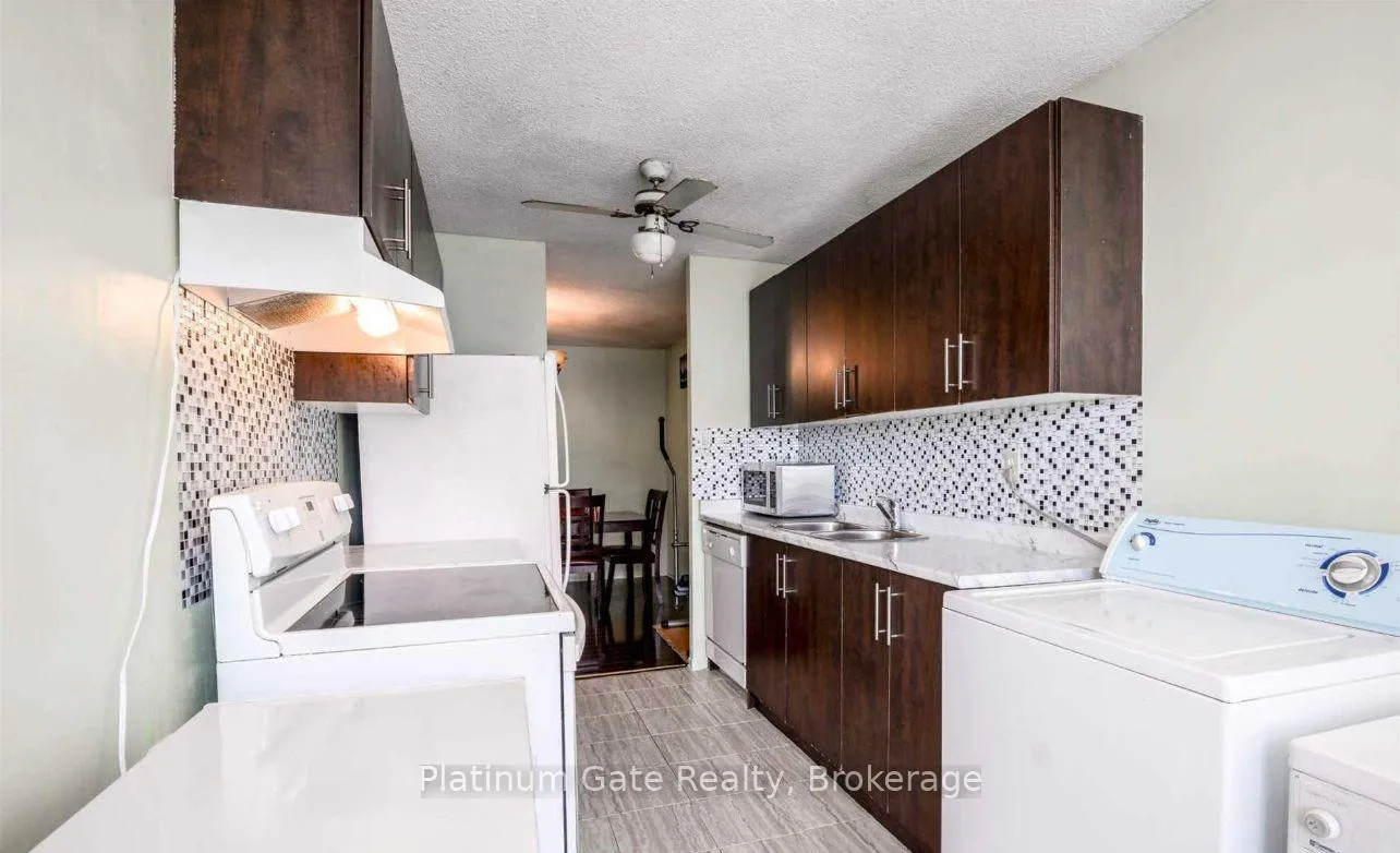 Photo 11 of Unit 1210, 4 Kings Cross Road, Brampton, Queen Street Corridor — HOMEH