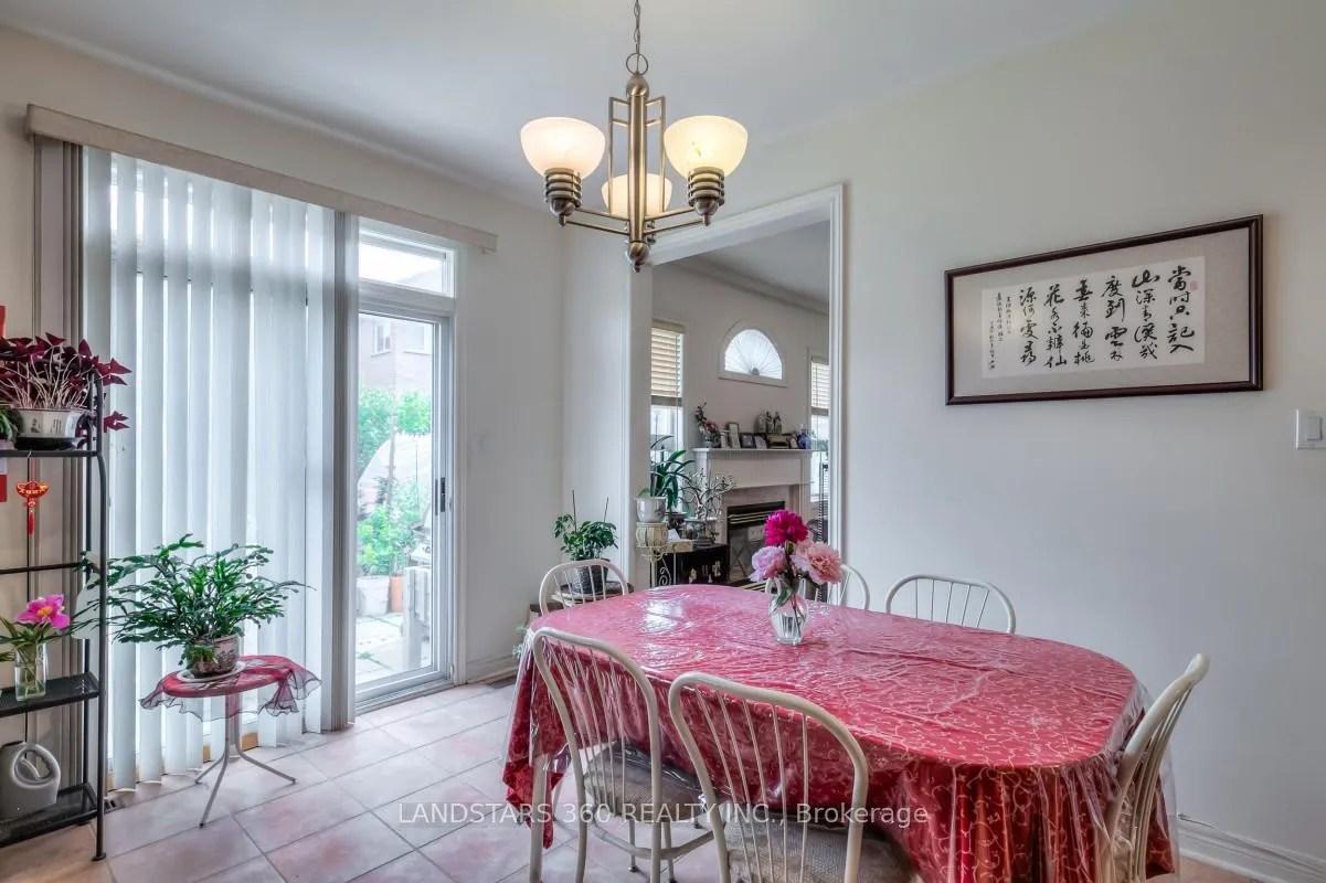 Photo 18 of 343 Castlemore Avenue, Markham, Berczy — HOMEH