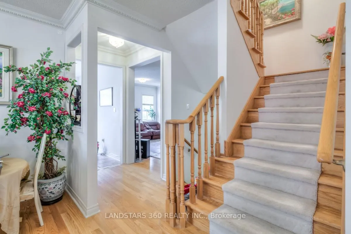 Photo 20 of 343 Castlemore Avenue, Markham, Berczy — HOMEH