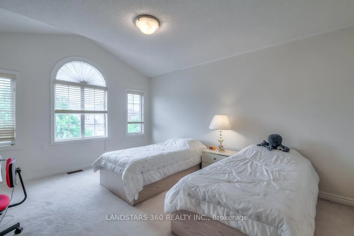 Photo 27 of 343 Castlemore Avenue, Markham, Berczy — HOMEH