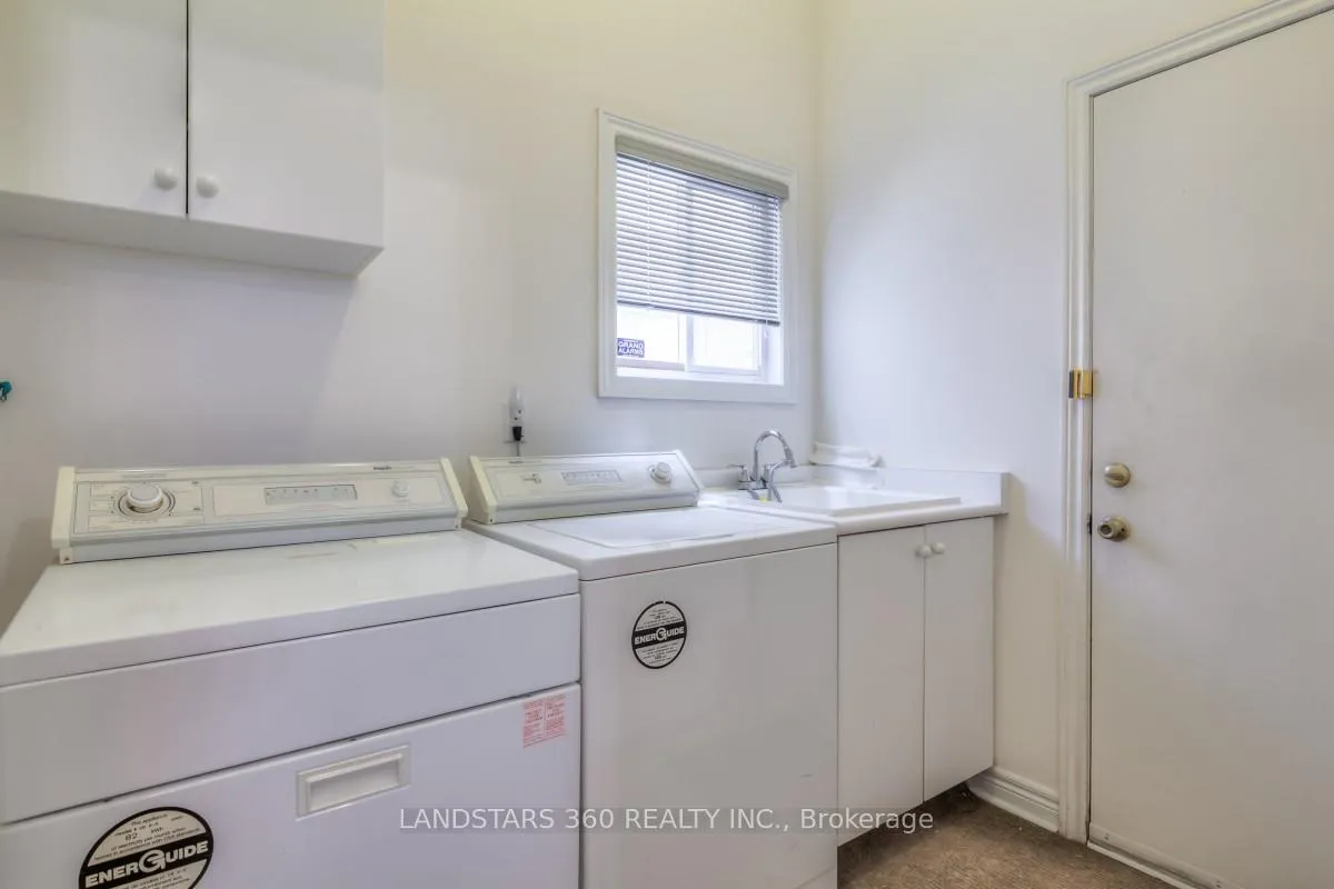 Photo 33 of 343 Castlemore Avenue, Markham, Berczy — HOMEH